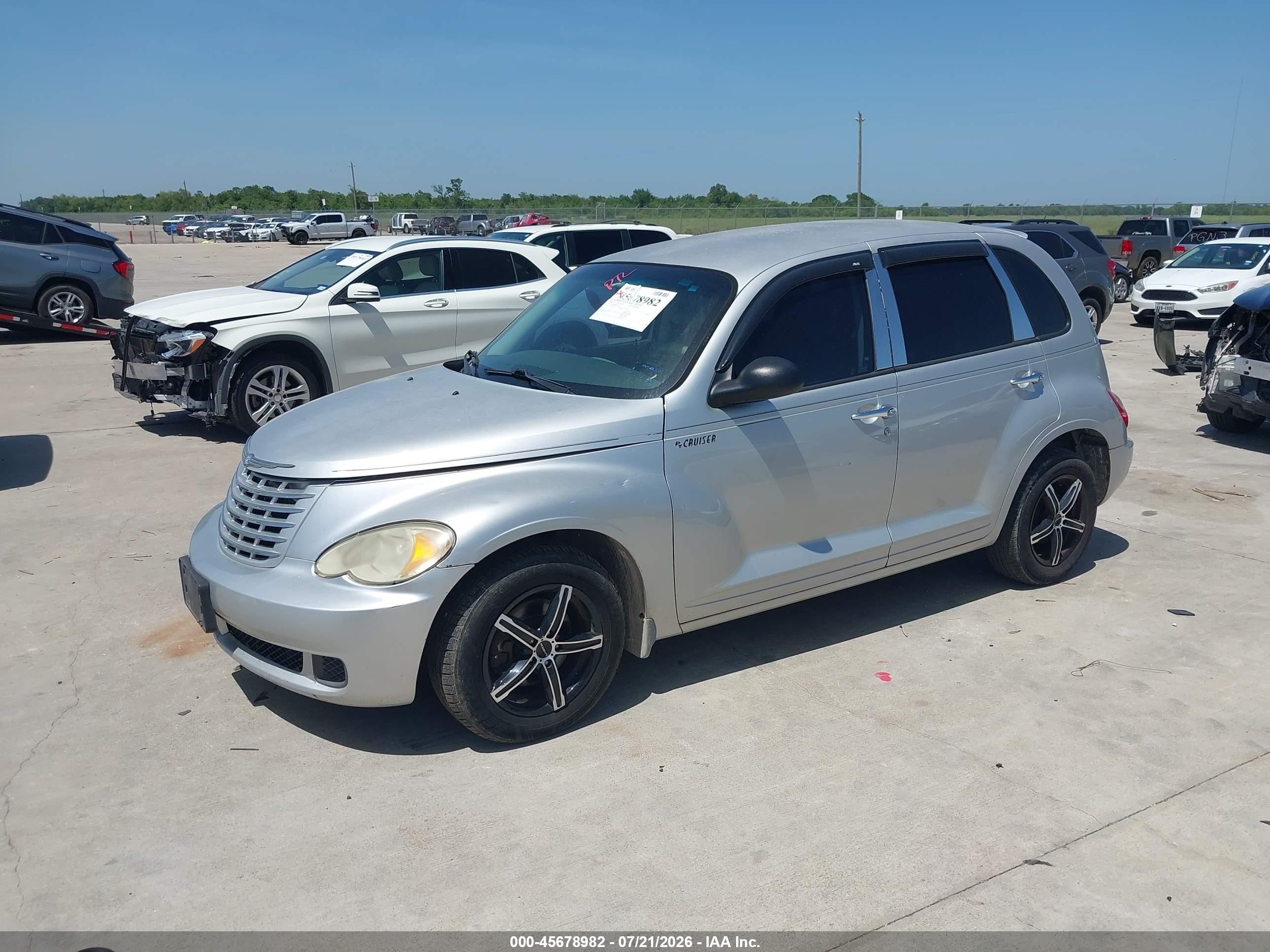 2006 Chrysler Pt Cruiser   Silver vin: 3A4FY48B16T219622
