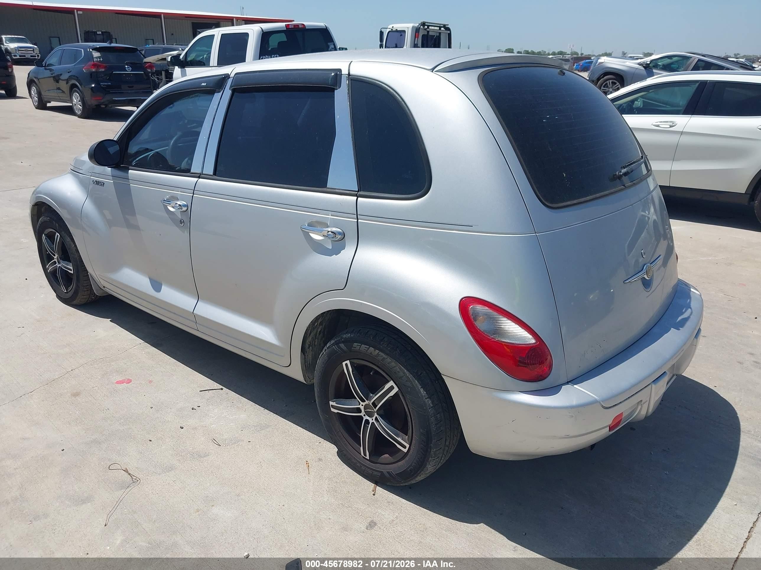 2006 Chrysler Pt Cruiser   Silver vin: 3A4FY48B16T219622
