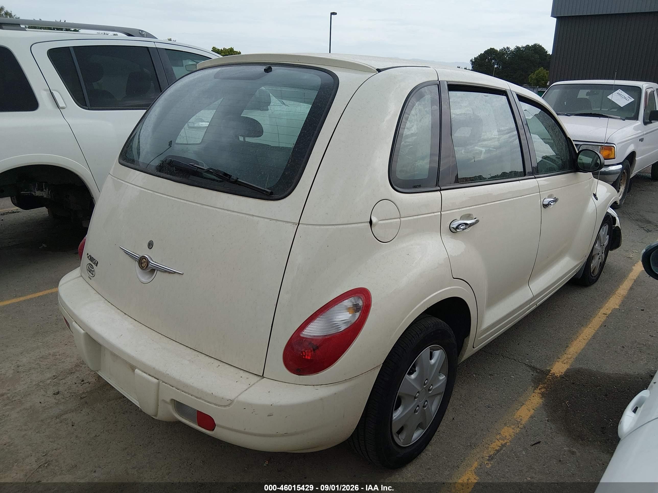 2007 Chrysler Pt Cruiser   White vin: 3A4FY48B17T556292