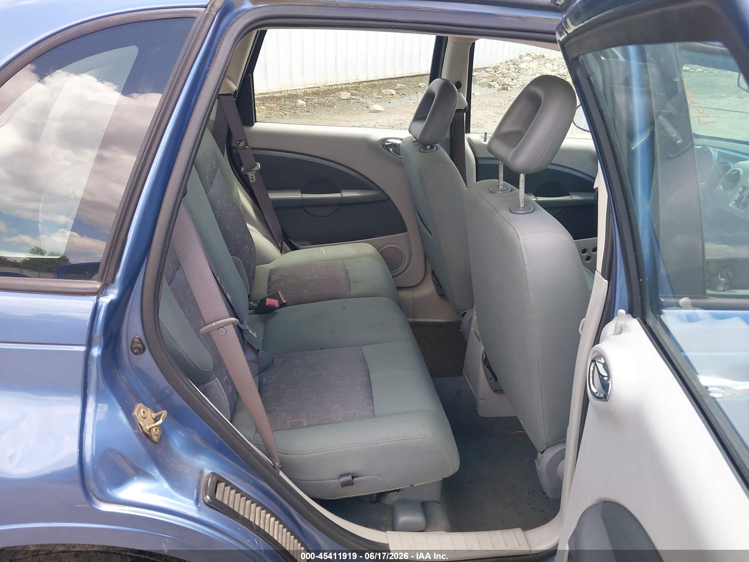 2007 Chrysler Pt Cruiser   Blue vin: 3A4FY48B27T545544