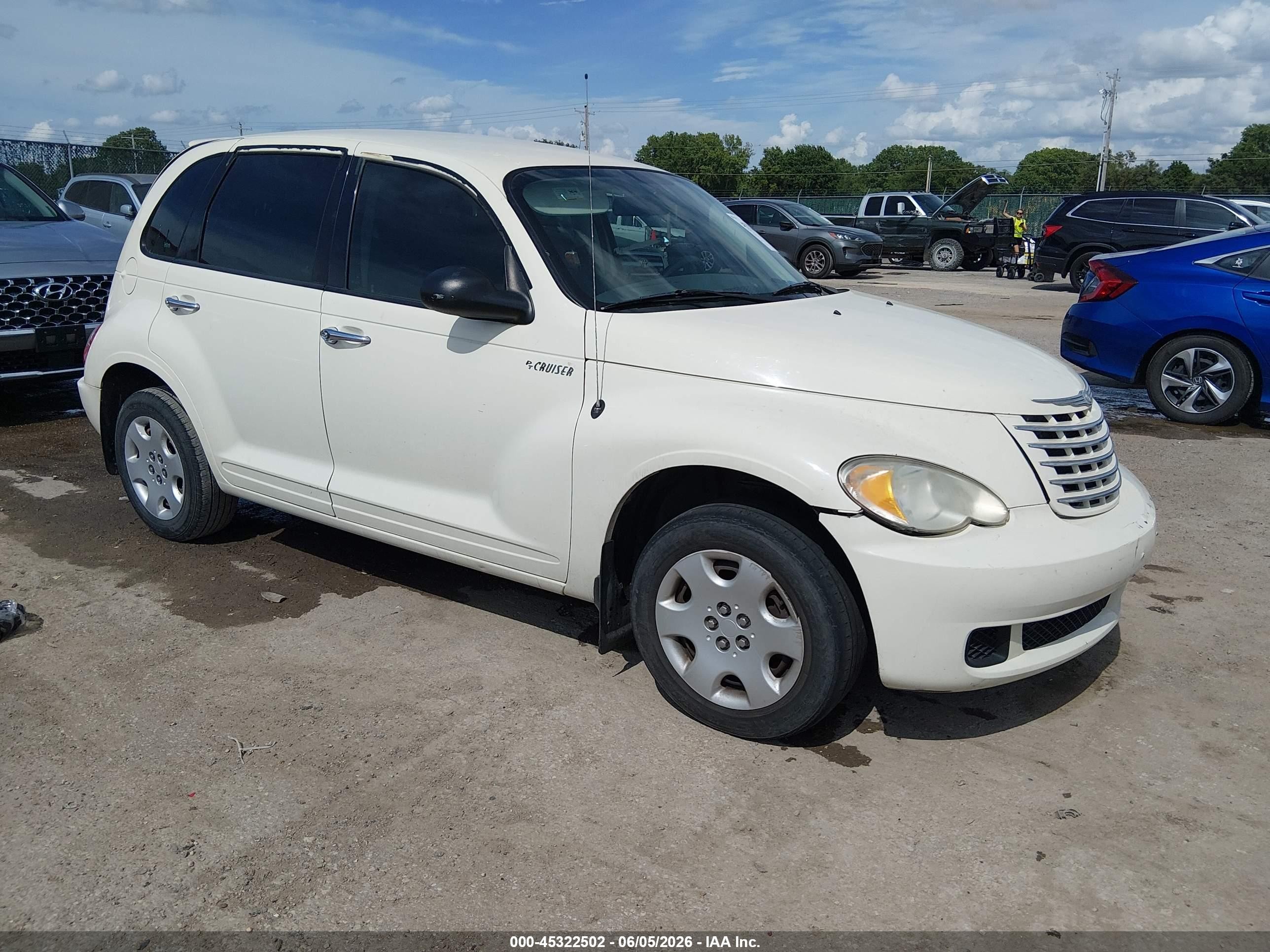 2006 Chrysler Pt Cruiser   Cream vin: 3A4FY48B46T339186