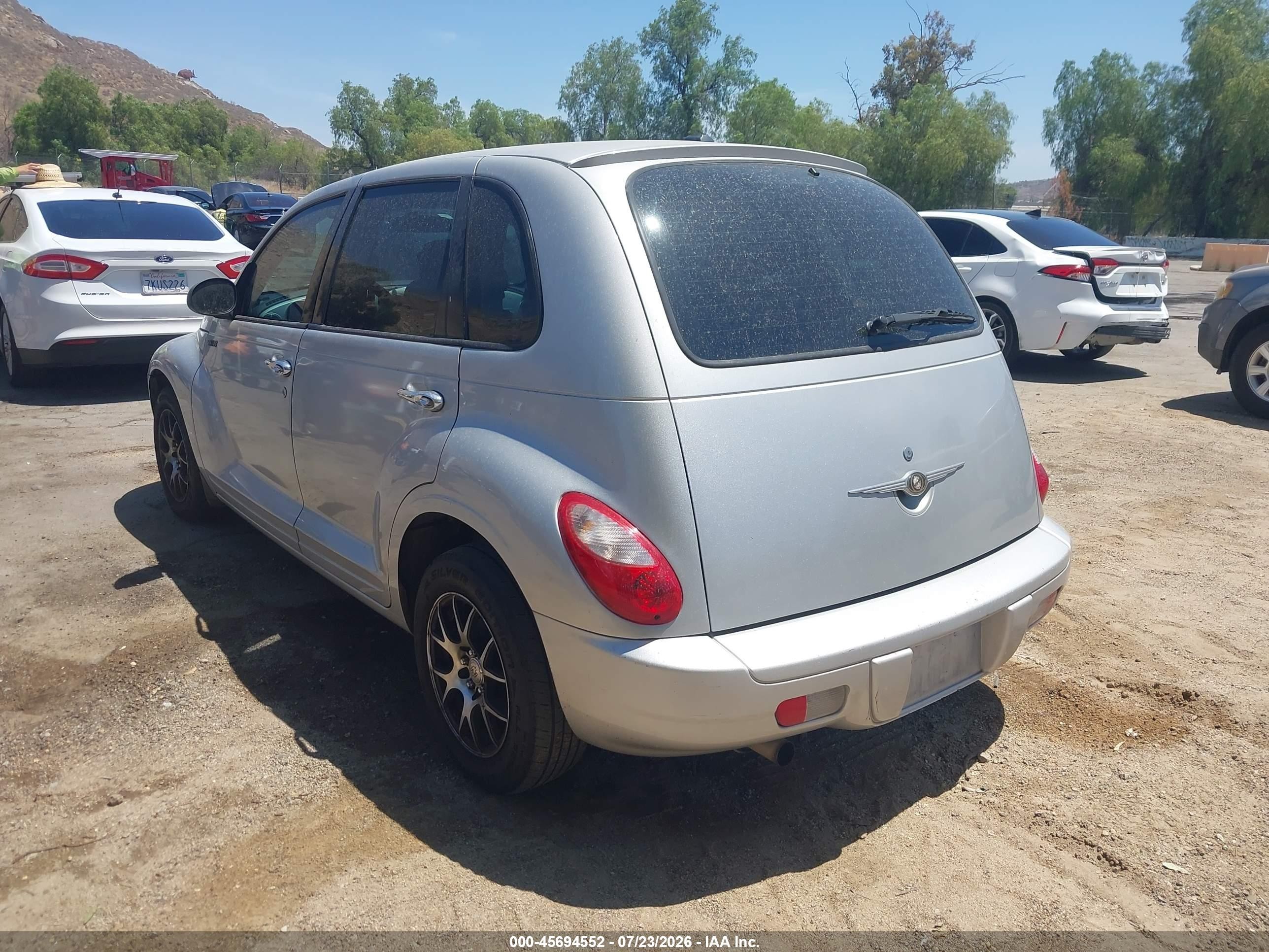 2006 Chrysler Pt Cruiser   Silver vin: 3A4FY48B66T224606
