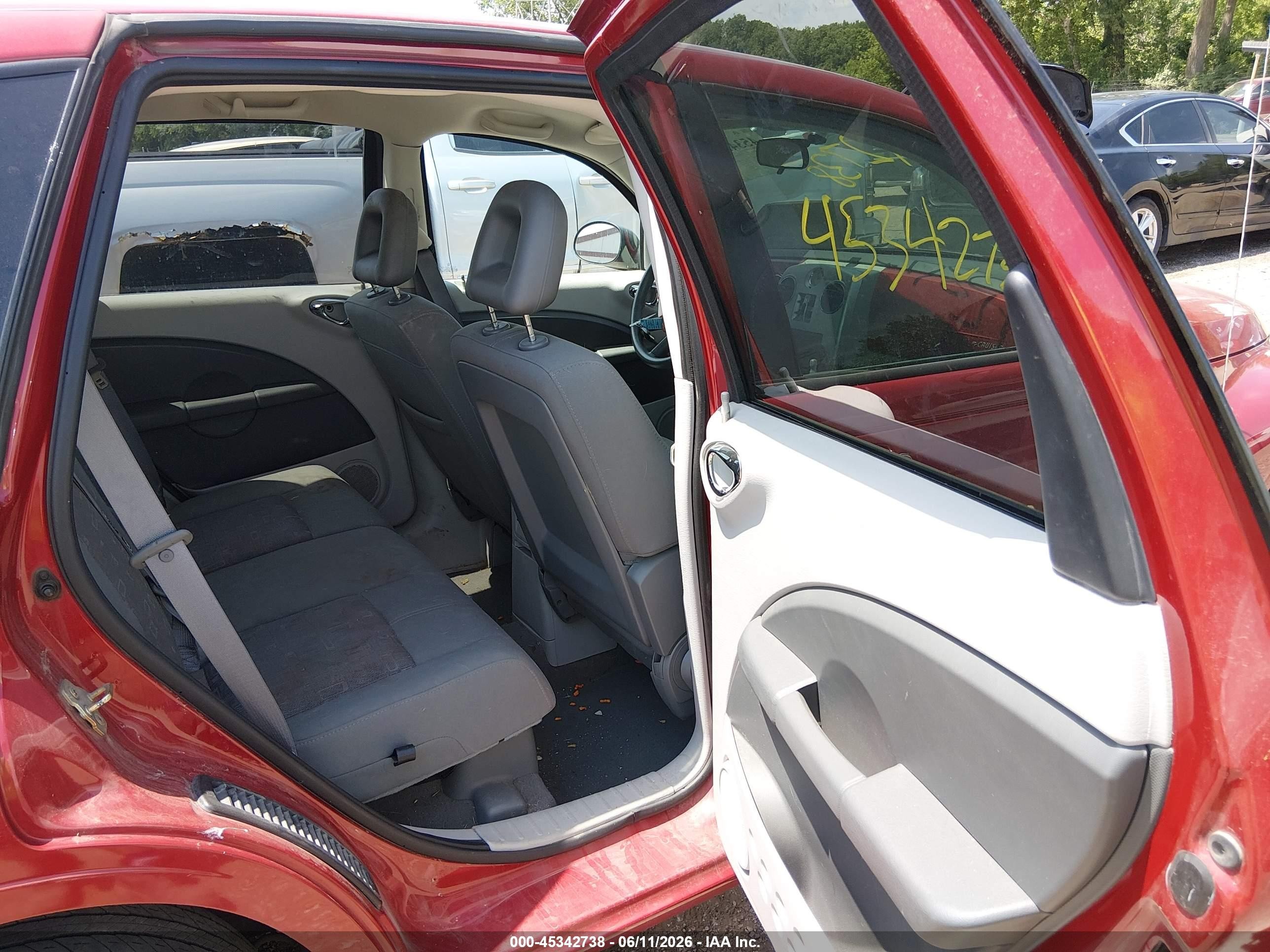 2006 Chrysler Pt Cruiser   Red vin: 3A4FY48B66T324611