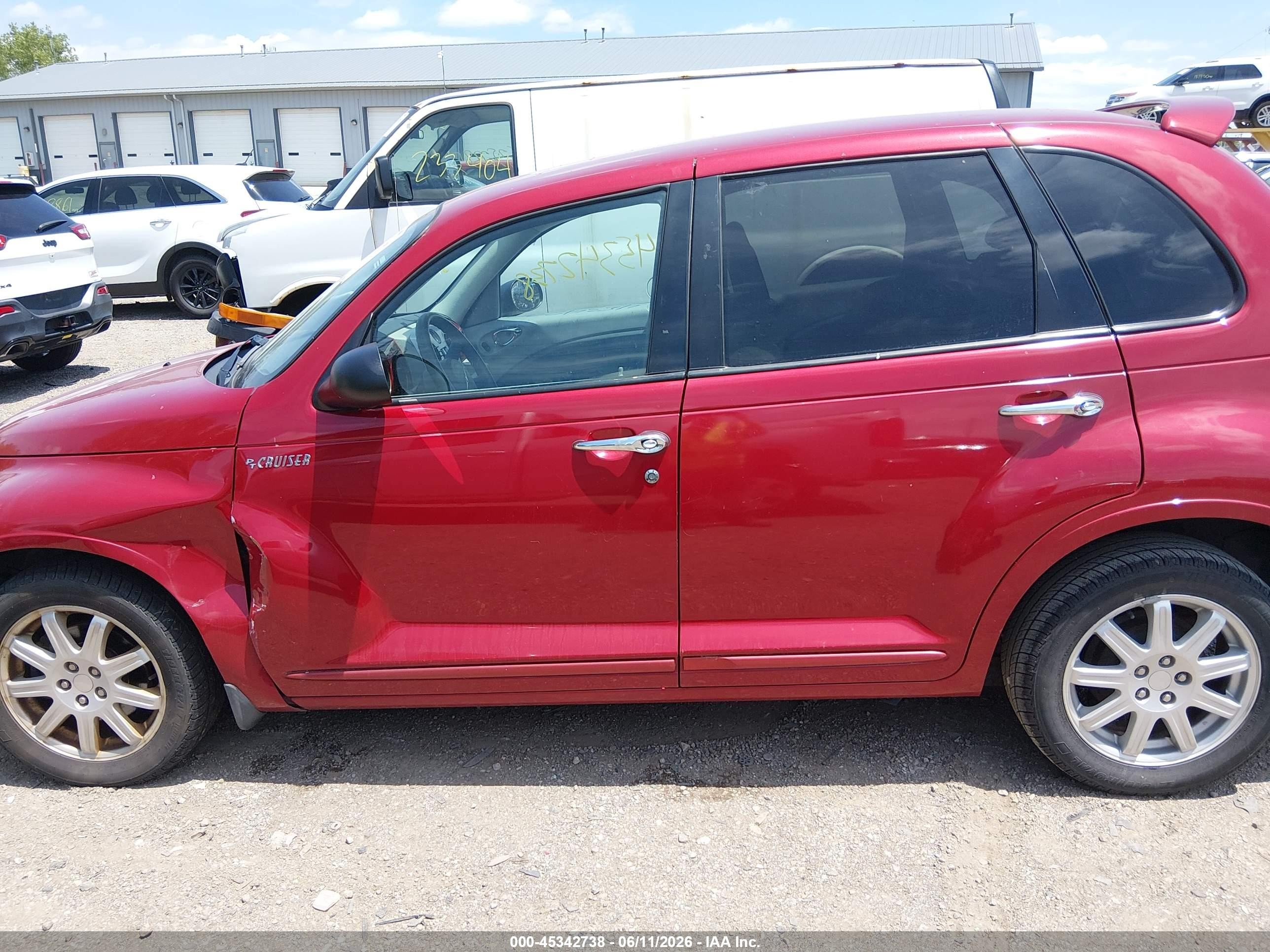 2006 Chrysler Pt Cruiser   Red vin: 3A4FY48B66T324611