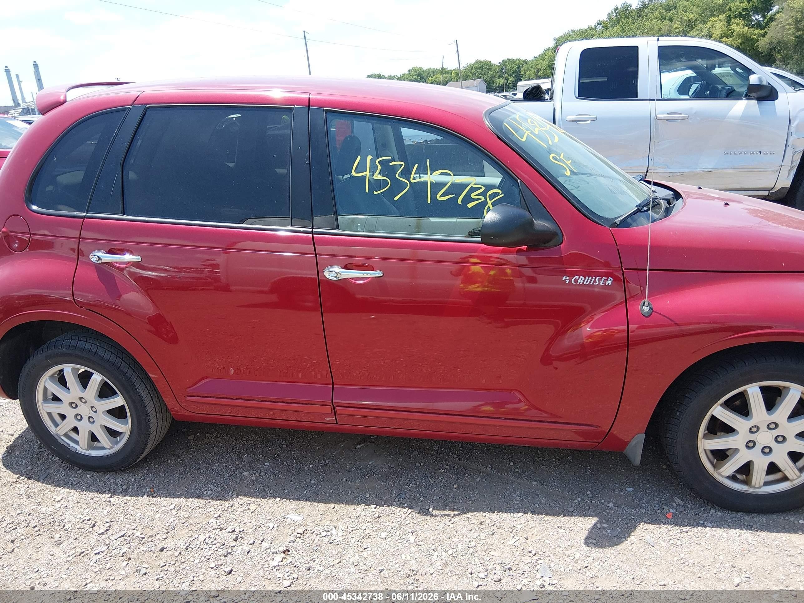 2006 Chrysler Pt Cruiser   Red vin: 3A4FY48B66T324611