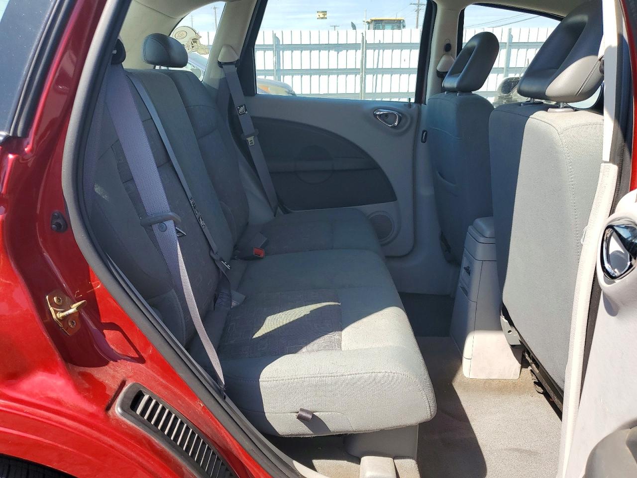 2006 Chrysler Pt Cruiser Burgundy vin: 3A4FY48B66T359312