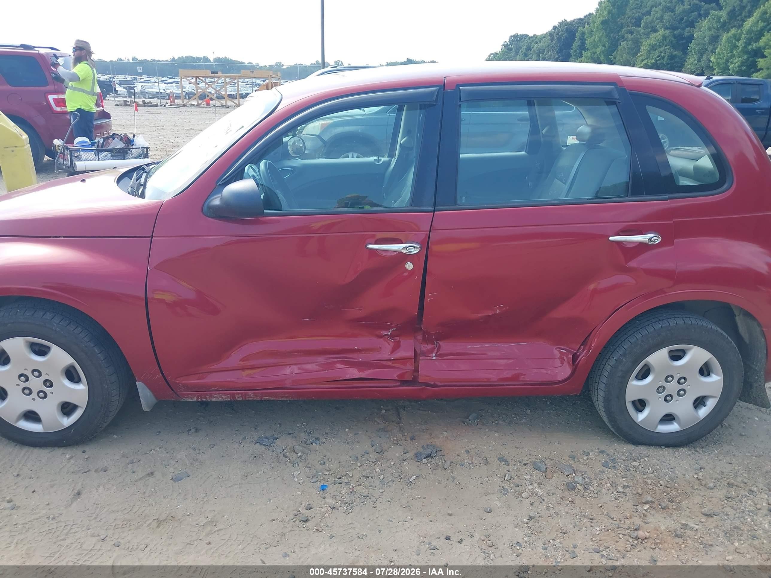 2007 Chrysler Pt Cruiser   Burgundy vin: 3A4FY48B77T526925