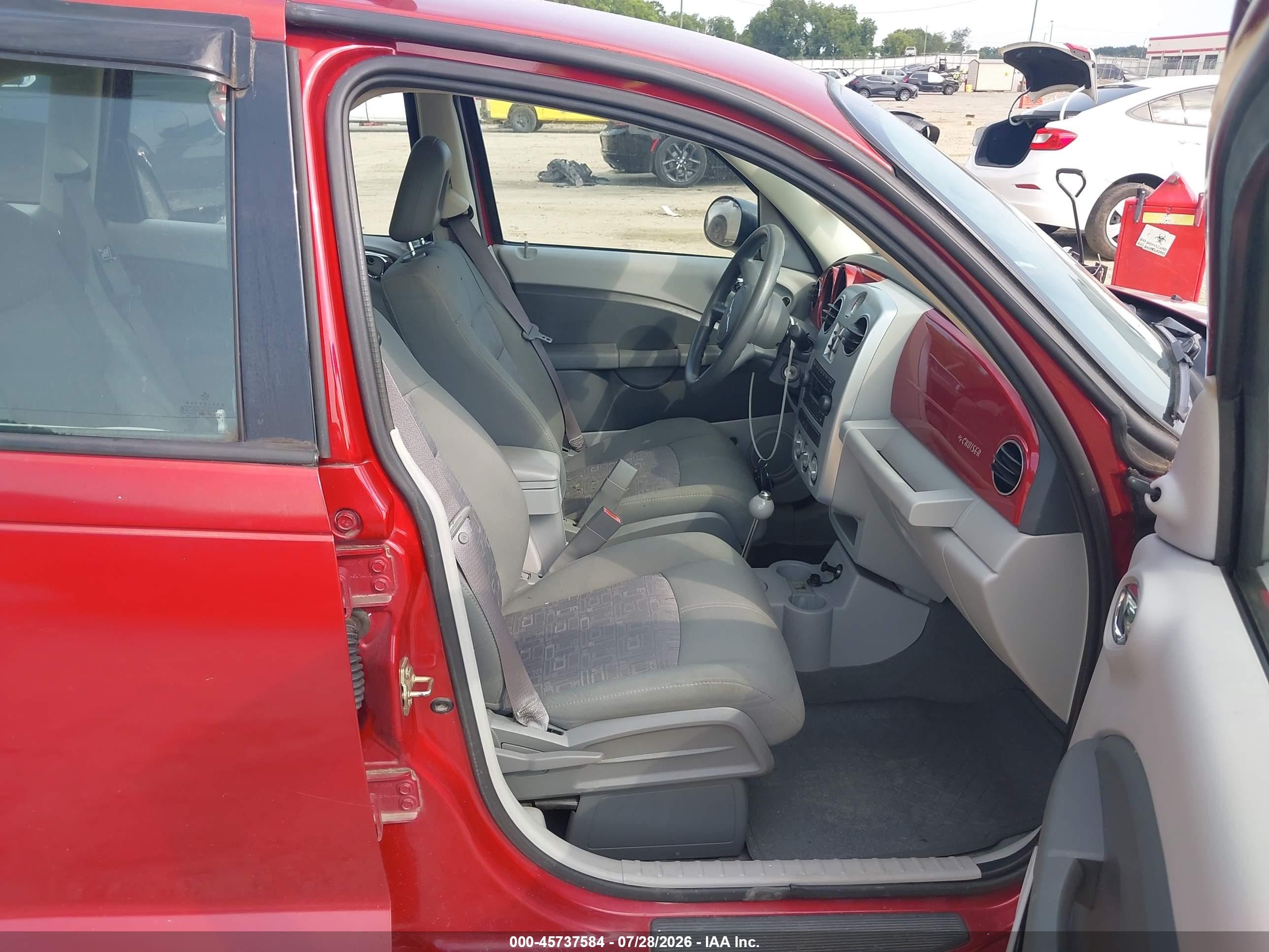 2007 Chrysler Pt Cruiser   Burgundy vin: 3A4FY48B77T526925