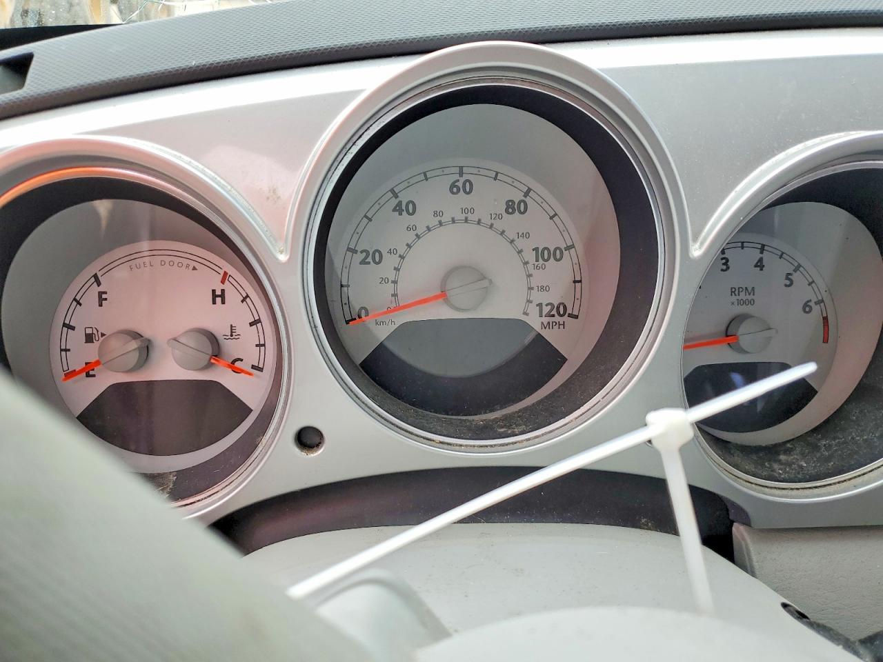 2006 Chrysler Pt Cruiser Silver vin: 3A4FY48BX6T215620