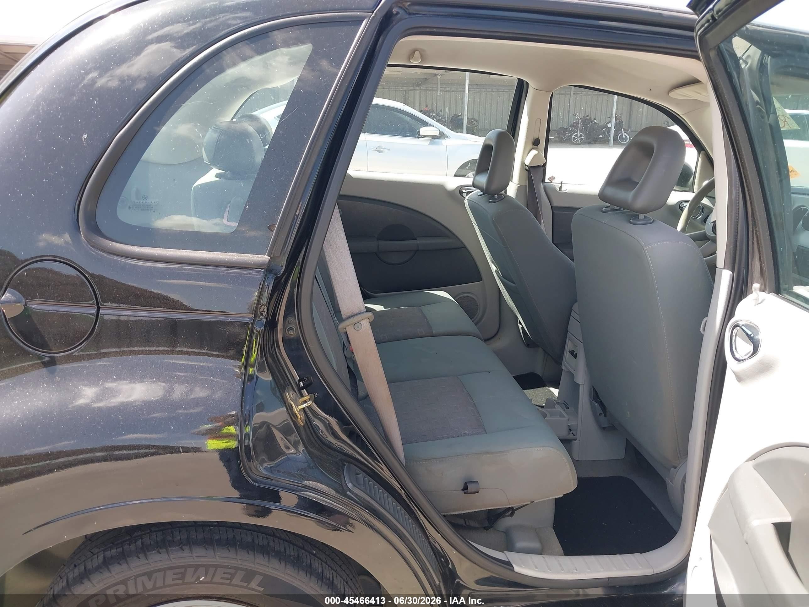 2006 Chrysler Pt Cruiser   Black vin: 3A4FY48BX6T229582
