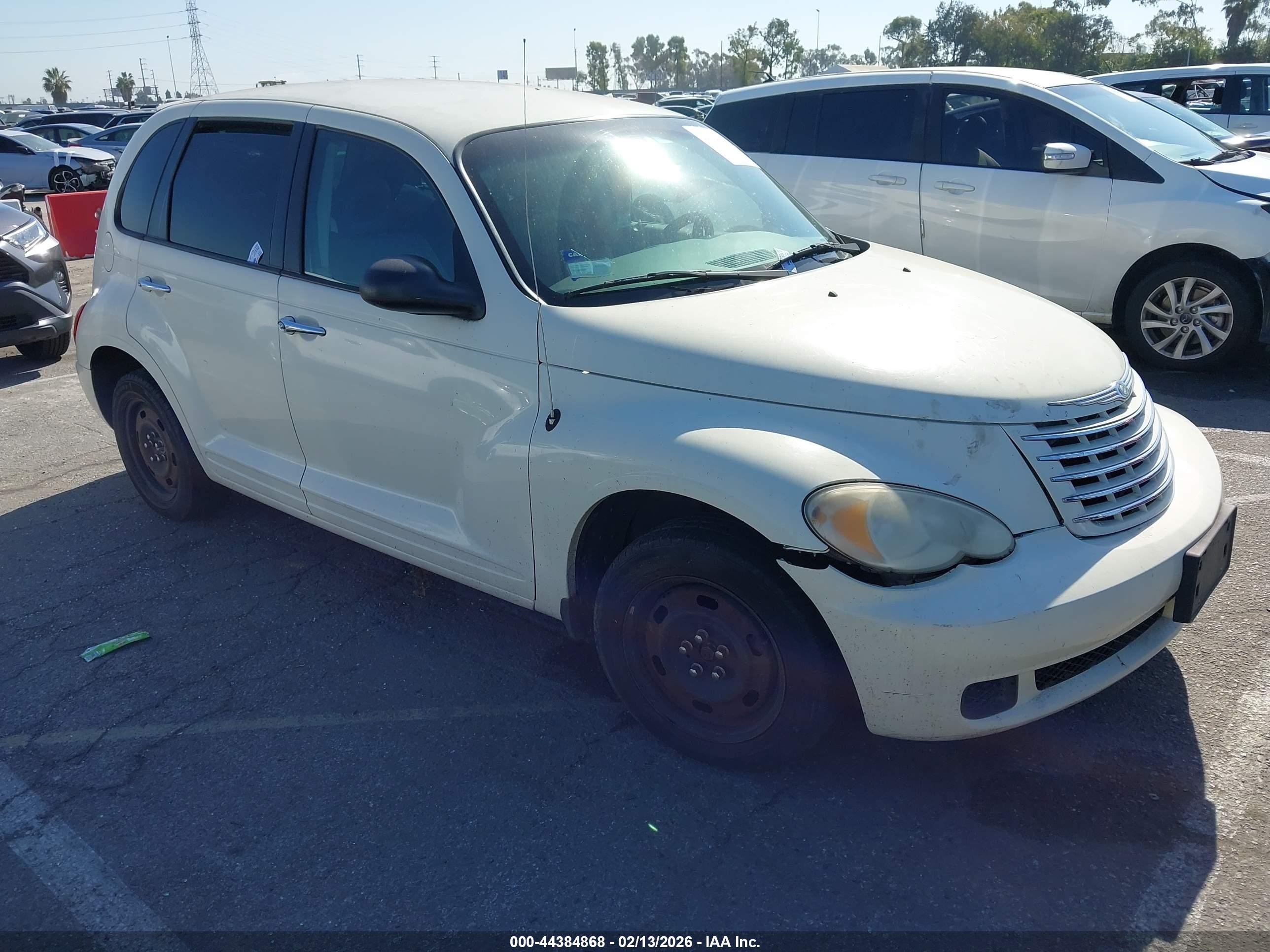 2007 Chrysler Pt Cruiser   White vin: 3A4FY48BX7T631992