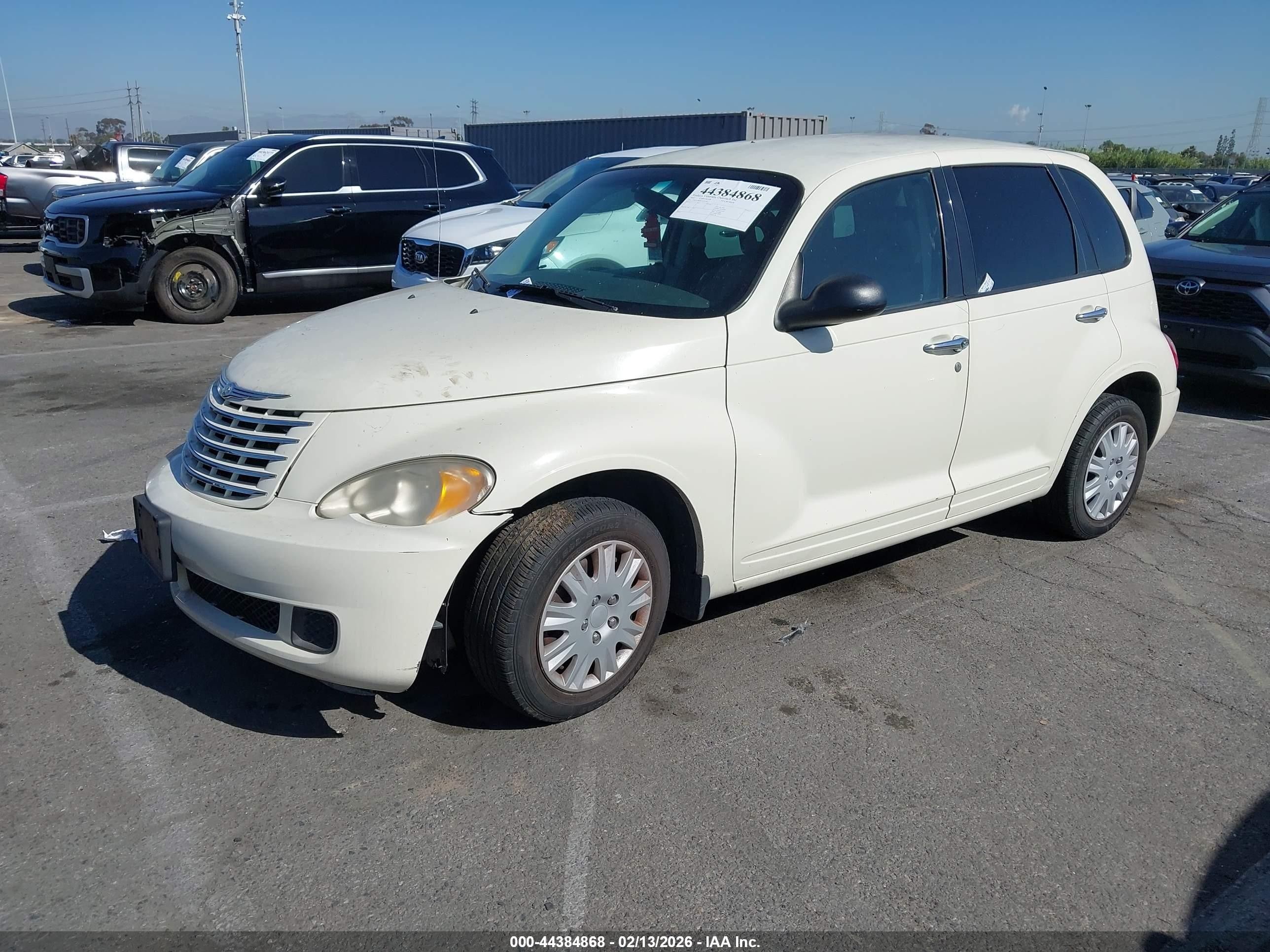 2007 Chrysler Pt Cruiser   White vin: 3A4FY48BX7T631992