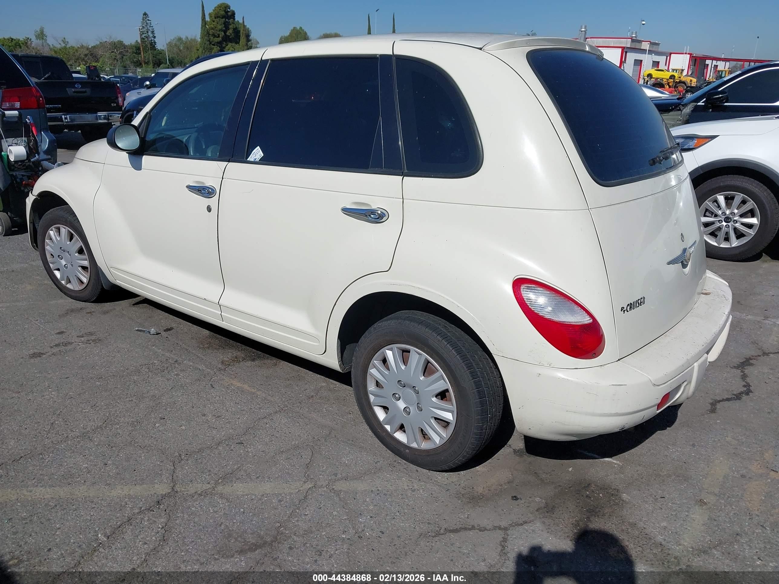 2007 Chrysler Pt Cruiser   White vin: 3A4FY48BX7T631992