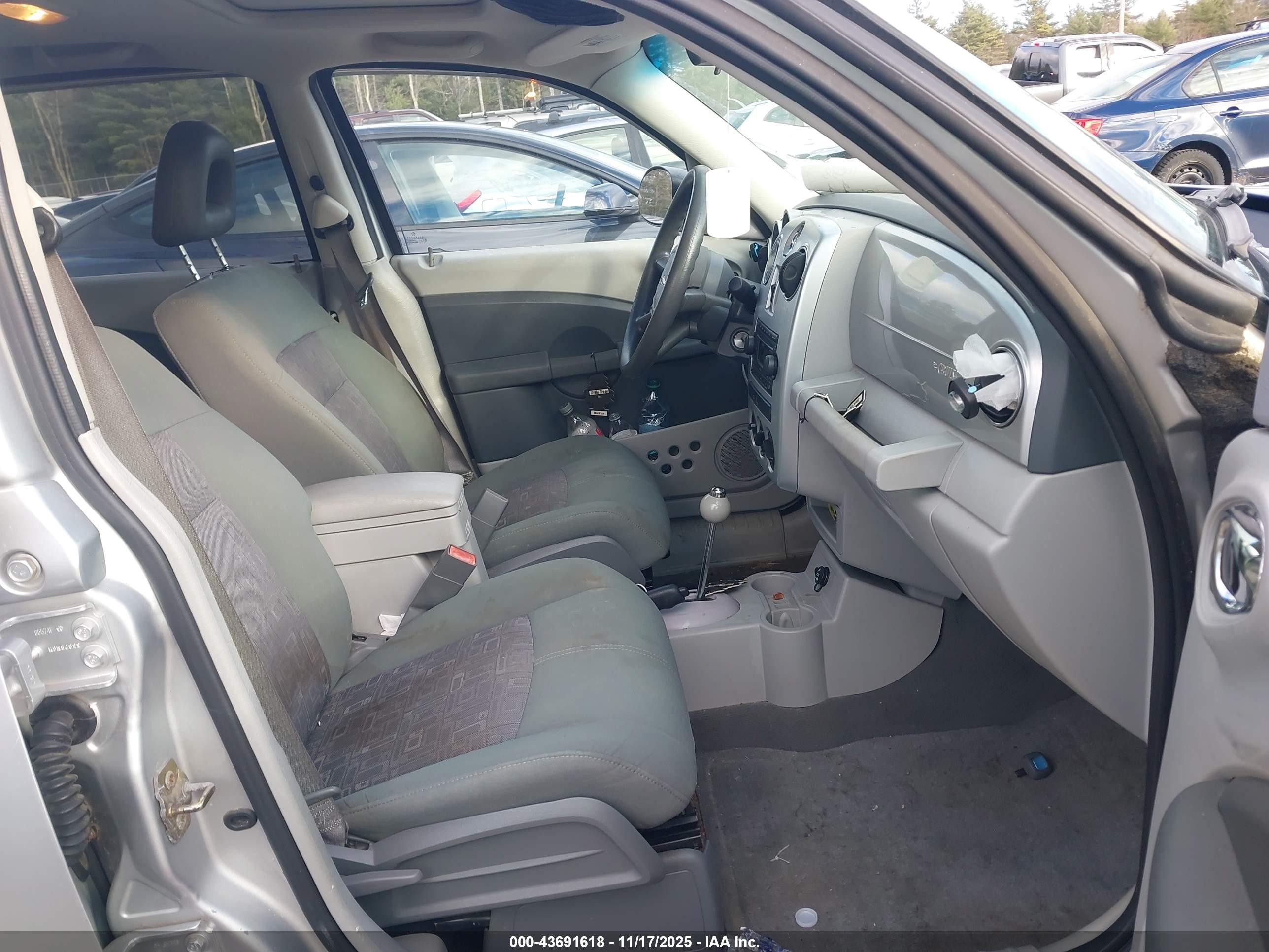 2007 Chrysler Pt Cruiser Touring Серебряный vin: 3A4FY58B67T566578