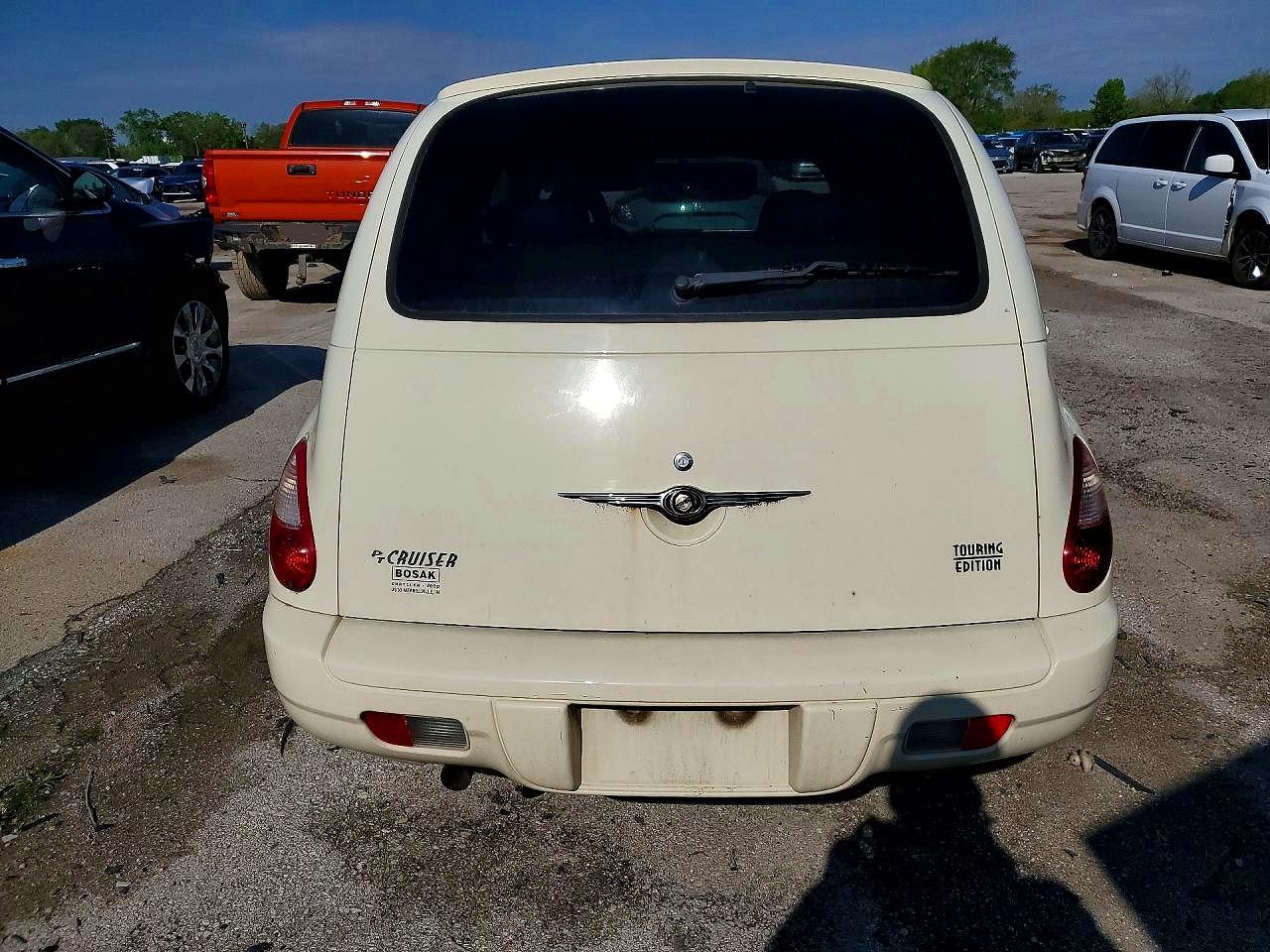 2007 Chrysler Pt Cruiser Touring White vin: 3A4FY58B77T582398