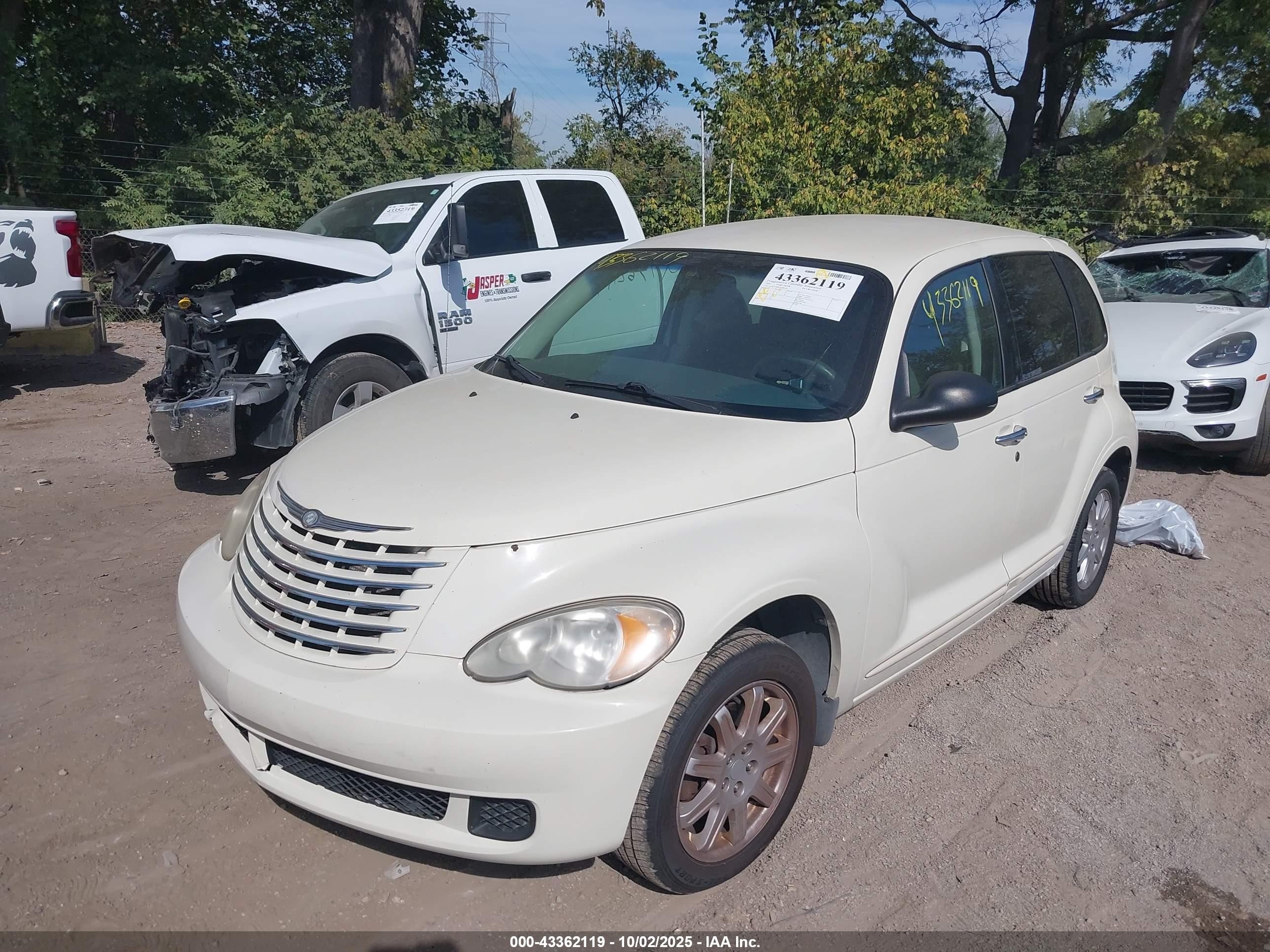 2007 Chrysler Pt Cruiser Touring White vin: 3A4FY58B87T560670