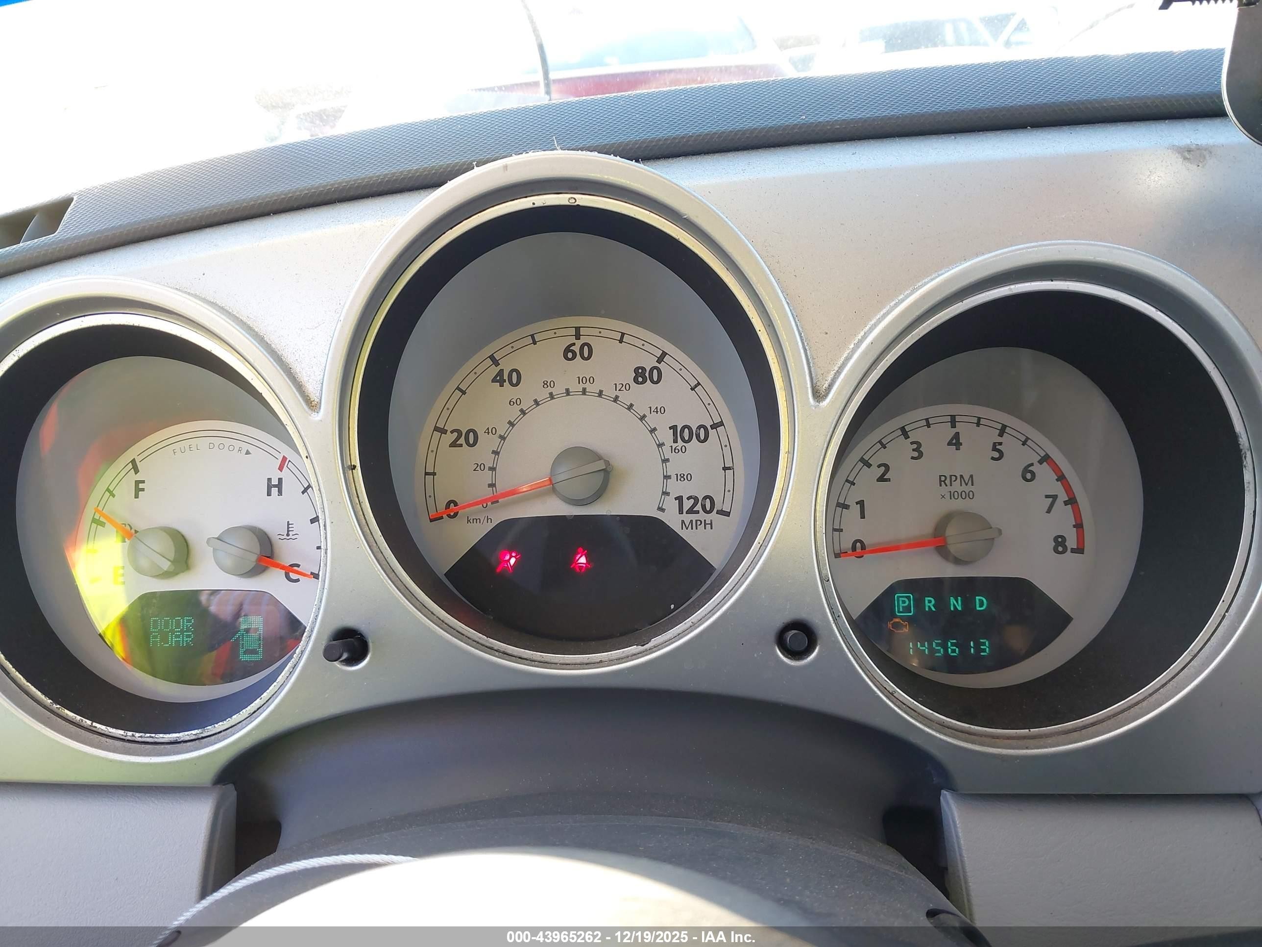 2007 Chrysler Pt Cruiser Touring Silver vin: 3A4FY58BX7T542154