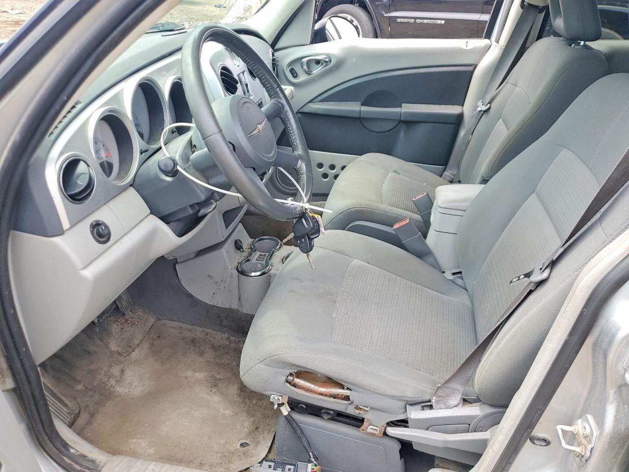 2010 Chrysler Pt Cruiser Silver vin: 3A4GY5F92AT144349