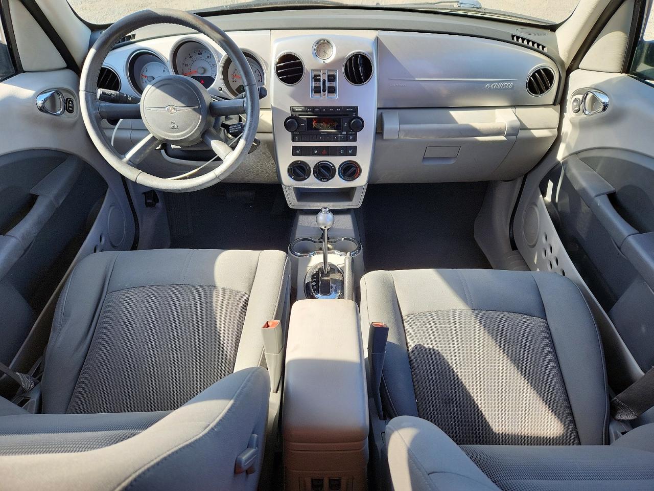 2010 Chrysler Pt Cruiser Silver vin: 3A4GY5F92AT202864