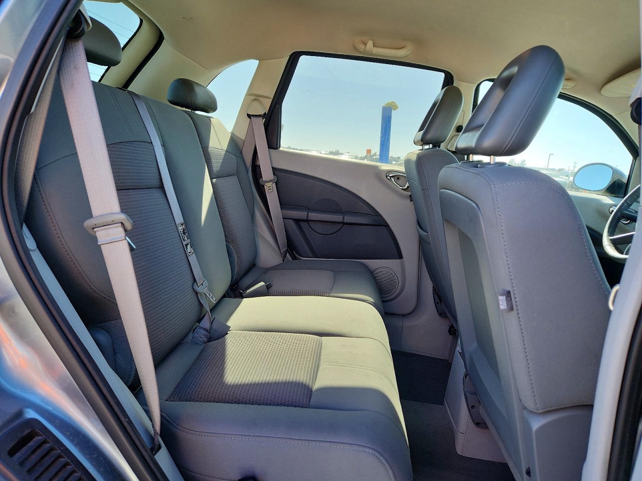 2010 Chrysler Pt Cruiser Silver vin: 3A4GY5F92AT202864