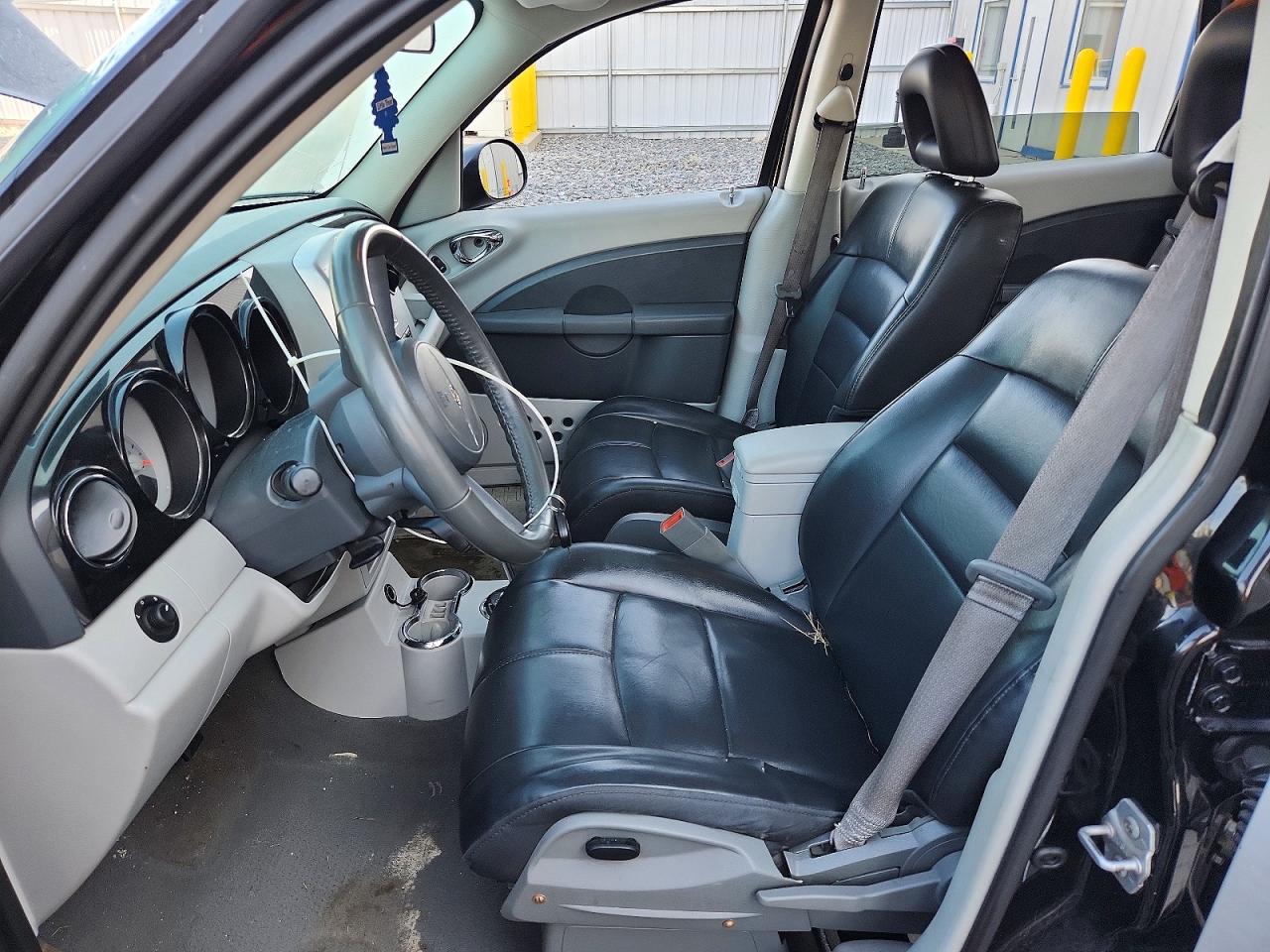 2010 Chrysler Pt Cruiser Two Tone vin: 3A4GY5F92AT205568