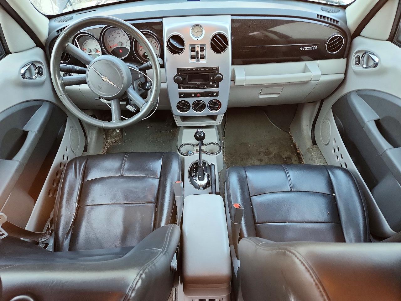 2010 Chrysler Pt Cruiser Two Tone vin: 3A4GY5F92AT205568