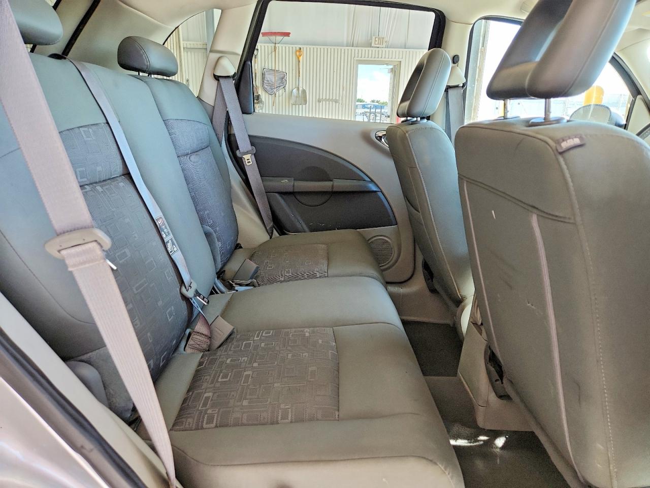 2010 Chrysler Pt Cruiser Серый vin: 3A4GY5F92AT220197