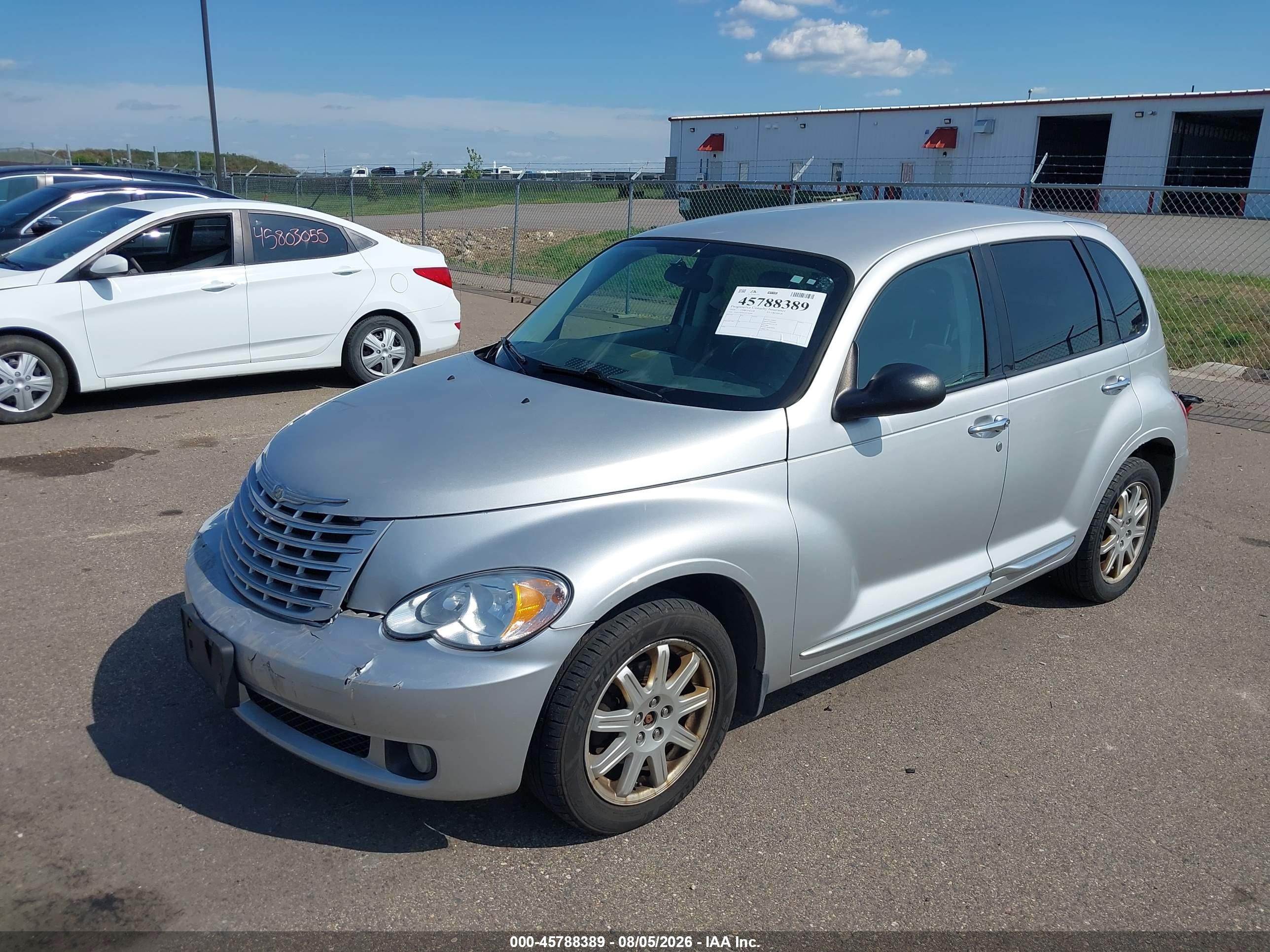 2010 Chrysler Pt Cruiser Classic Silver vin: 3A4GY5F94AT179796
