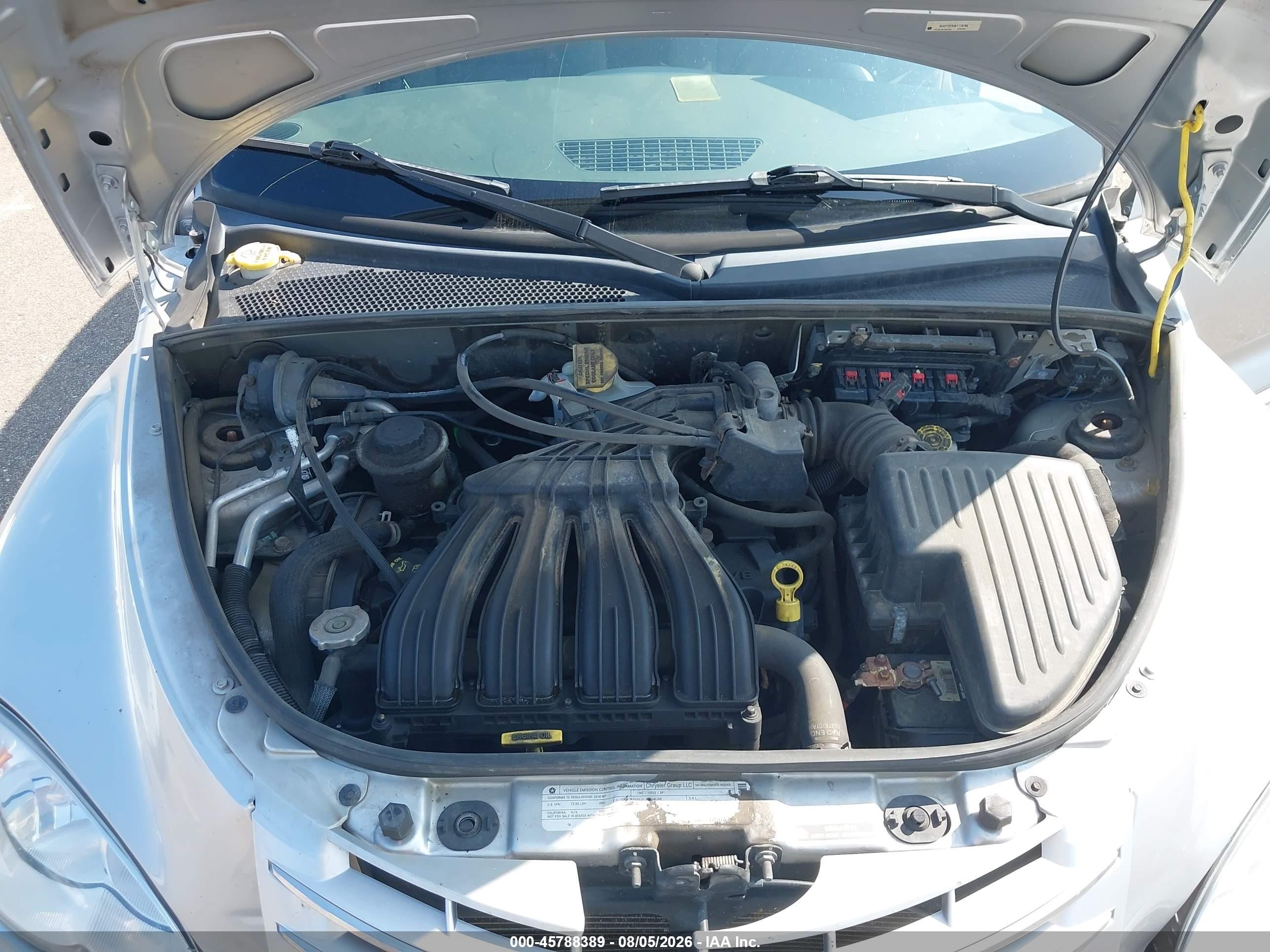 2010 Chrysler Pt Cruiser Classic Silver vin: 3A4GY5F94AT179796