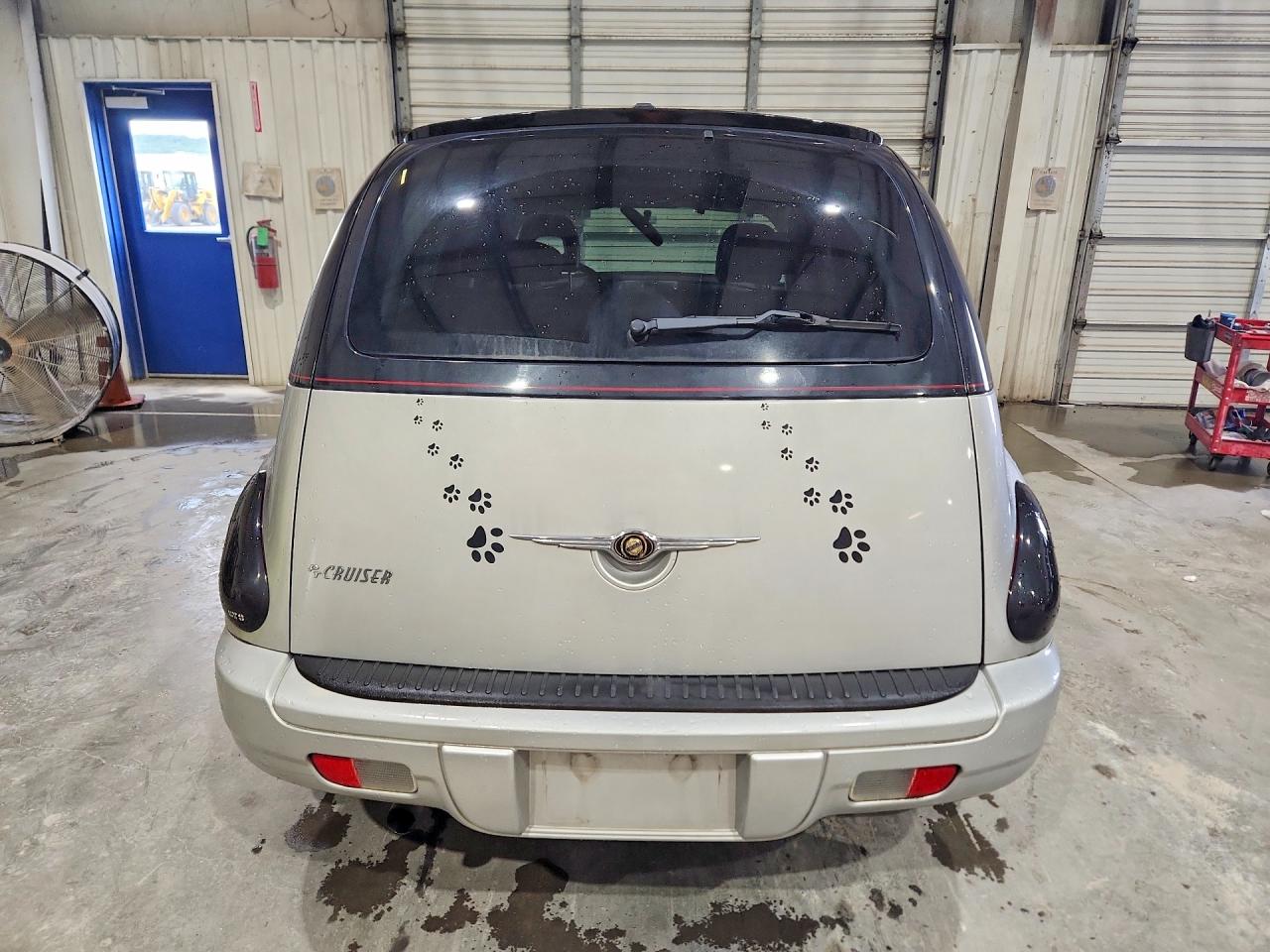 2010 Chrysler Pt Cruiser Silver vin: 3A4GY5F94AT212540