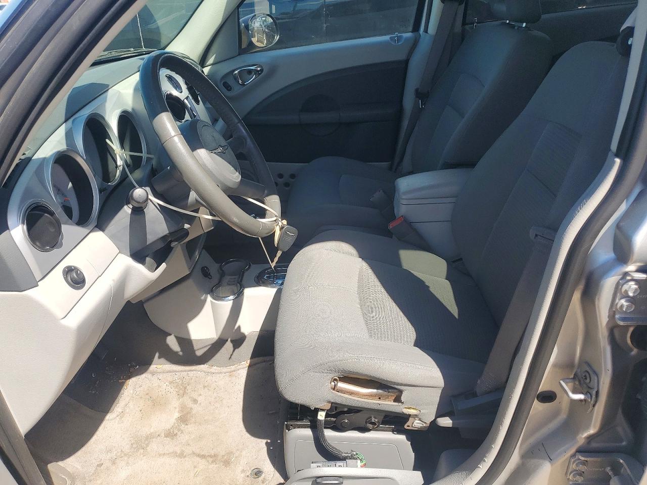 2010 Chrysler Pt Cruiser Silver vin: 3A4GY5F95AT202891