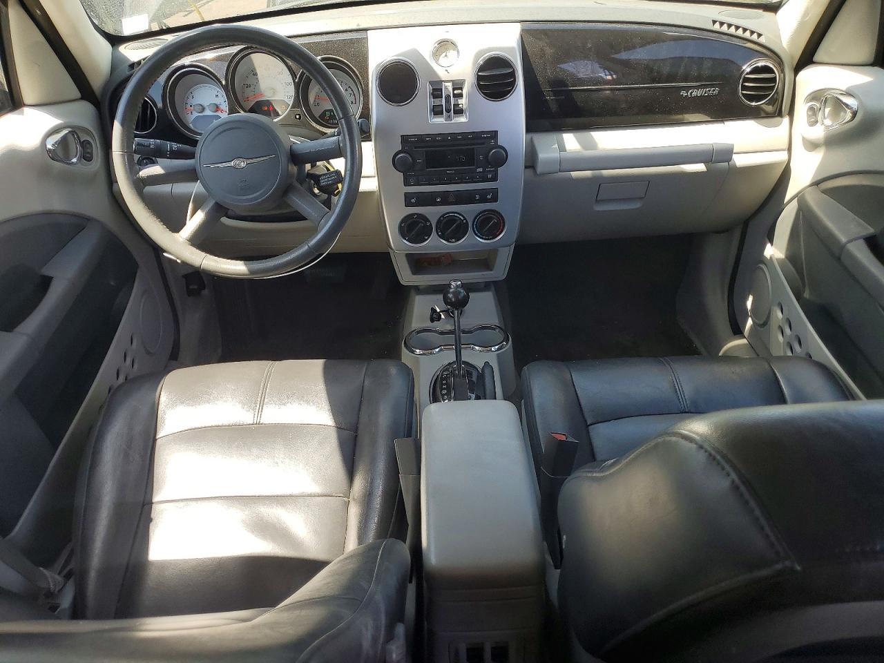 2010 Chrysler Pt Cruiser Two Tone vin: 3A4GY5F96AT212037