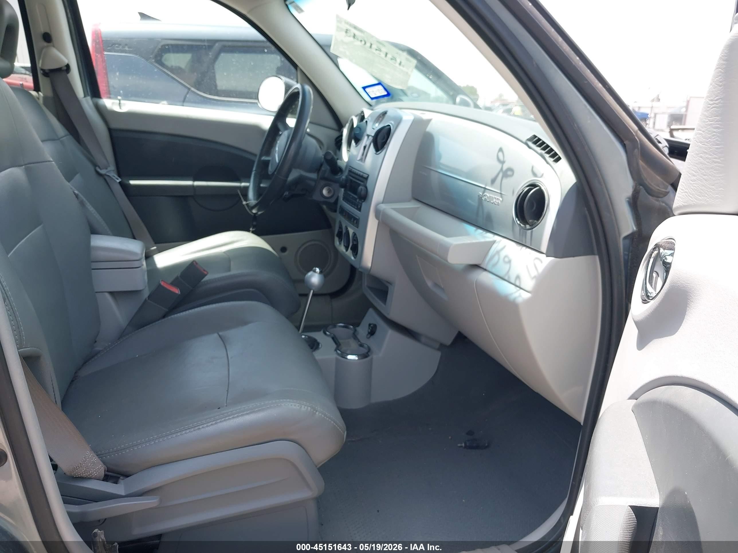 2010 Chrysler Pt Cruiser Classic Gray vin: 3A4GY5F96AT219375