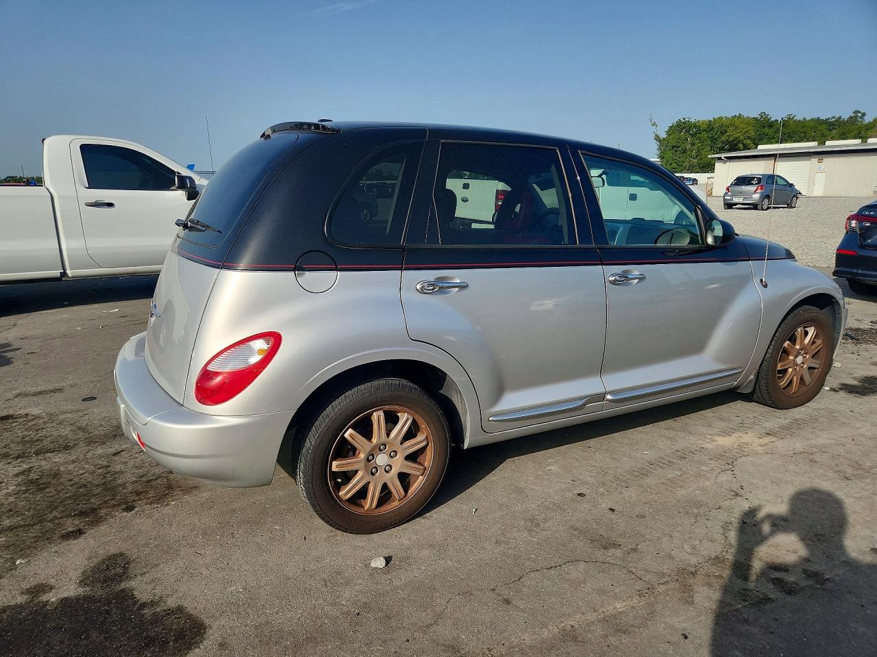 2010 Chrysler Pt Cruiser Two Tone vin: 3A4GY5F99AT205731