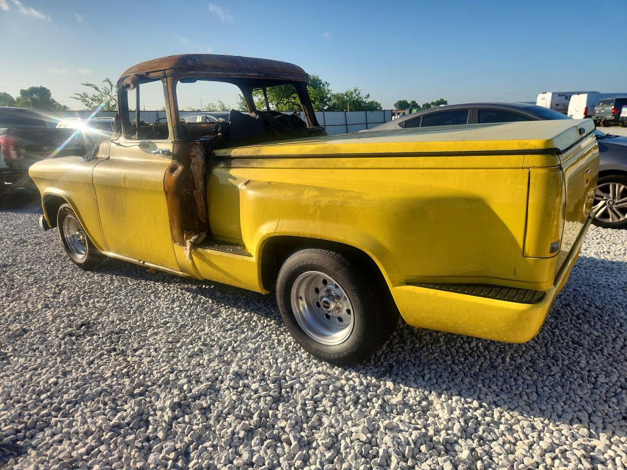 1957 Chevrolet 3100 Yellow vin: 3A57K137740