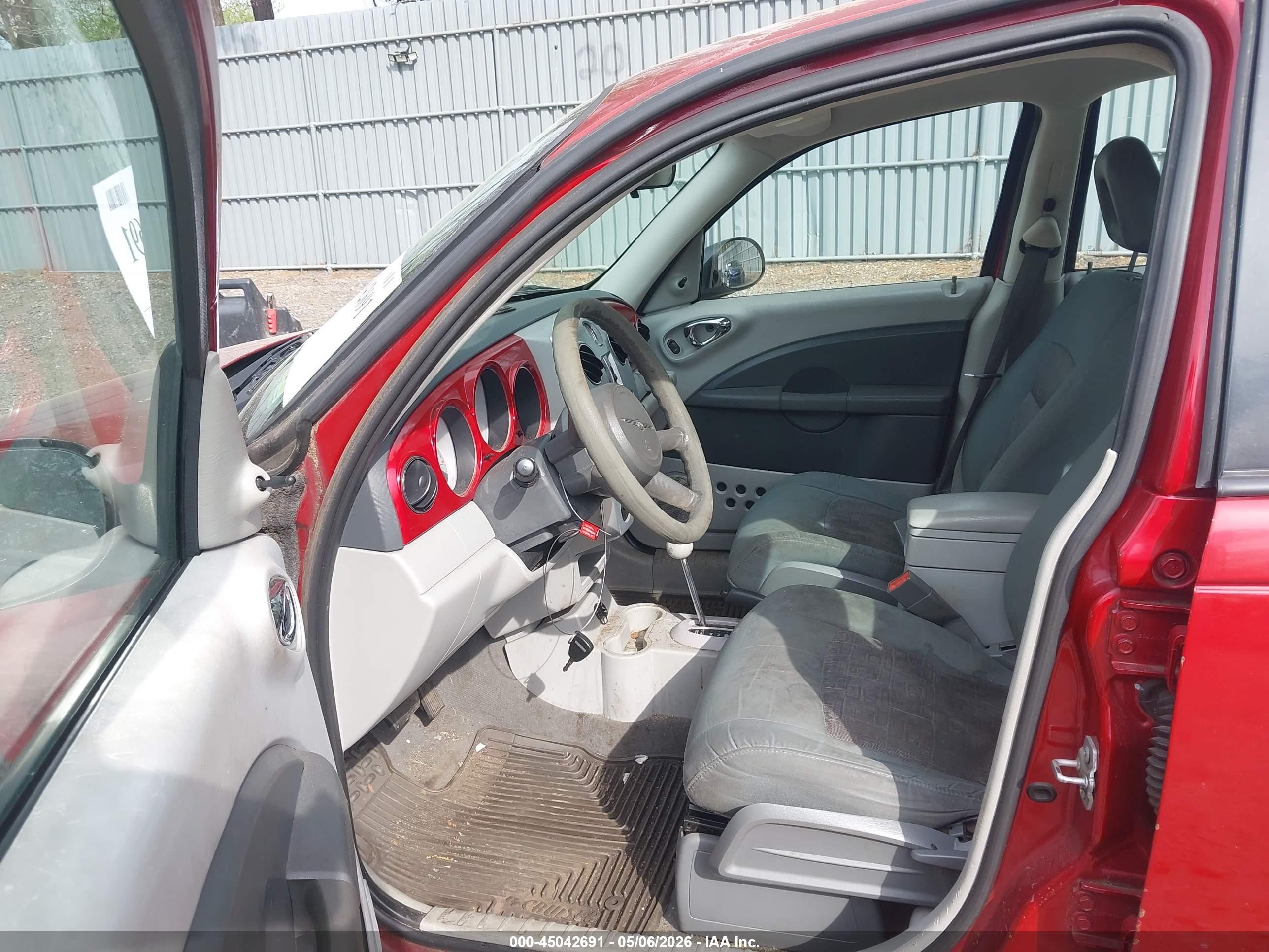 2009 Chrysler Pt Cruiser Lx Red vin: 3A8FY48909T525016