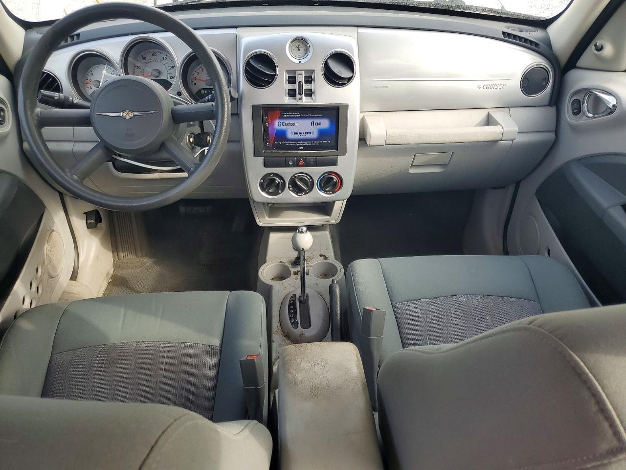2009 Chrysler Pt Cruiser White vin: 3A8FY48989T587747