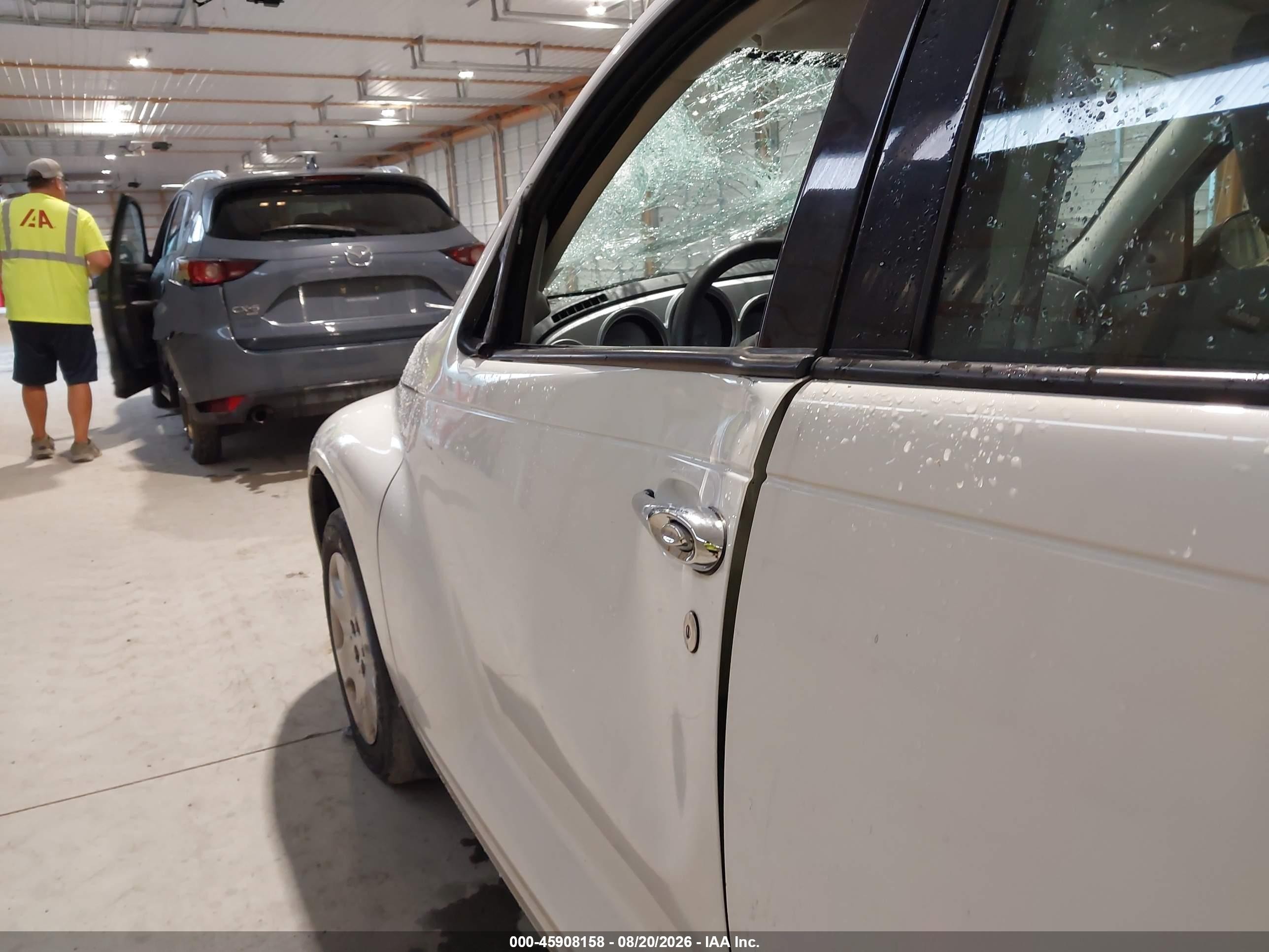 2009 Chrysler Pt Cruiser Lx White vin: 3A8FY489X9T571176