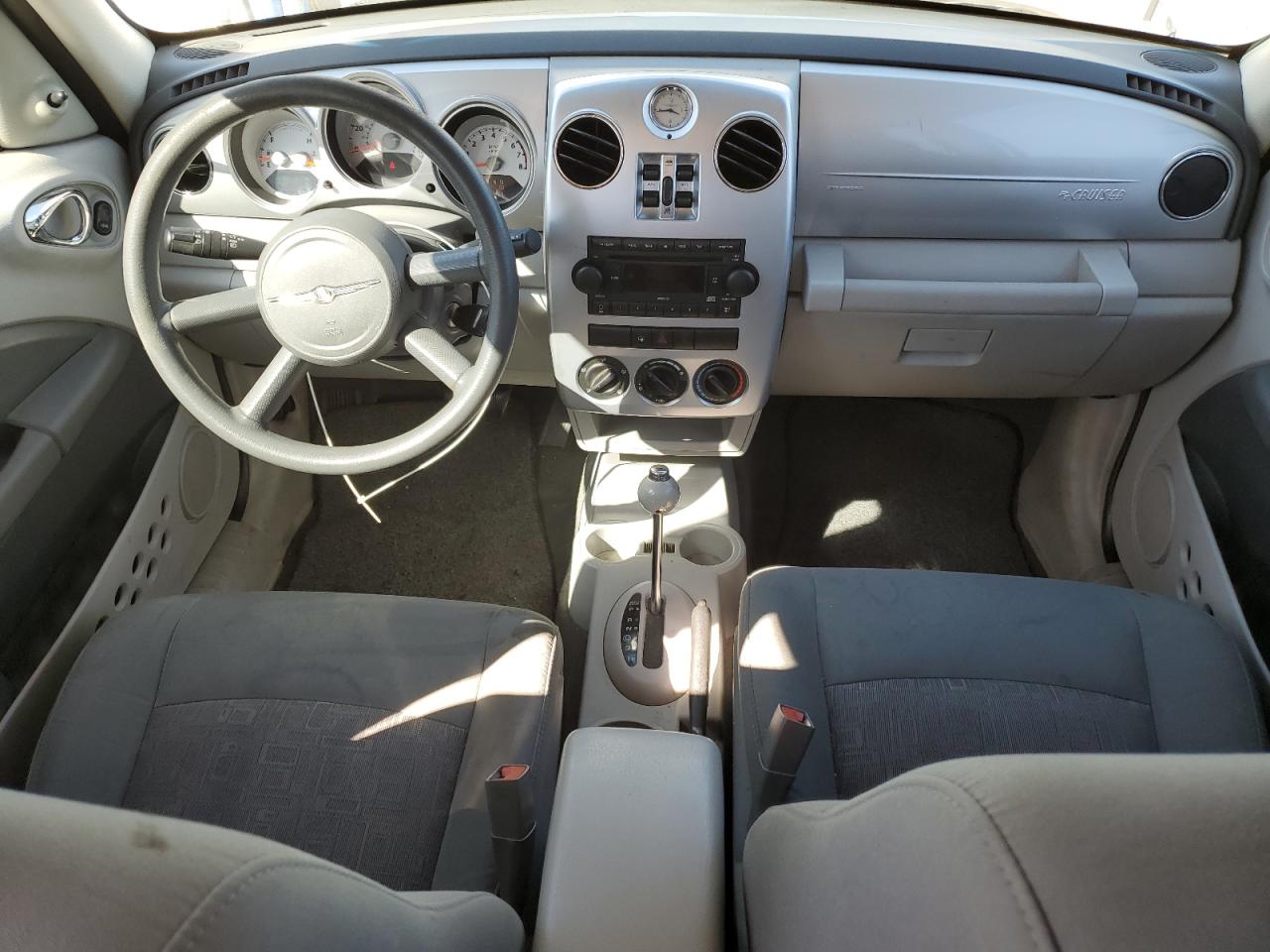 2008 Chrysler Pt Cruiser Silver vin: 3A8FY48B08T137897