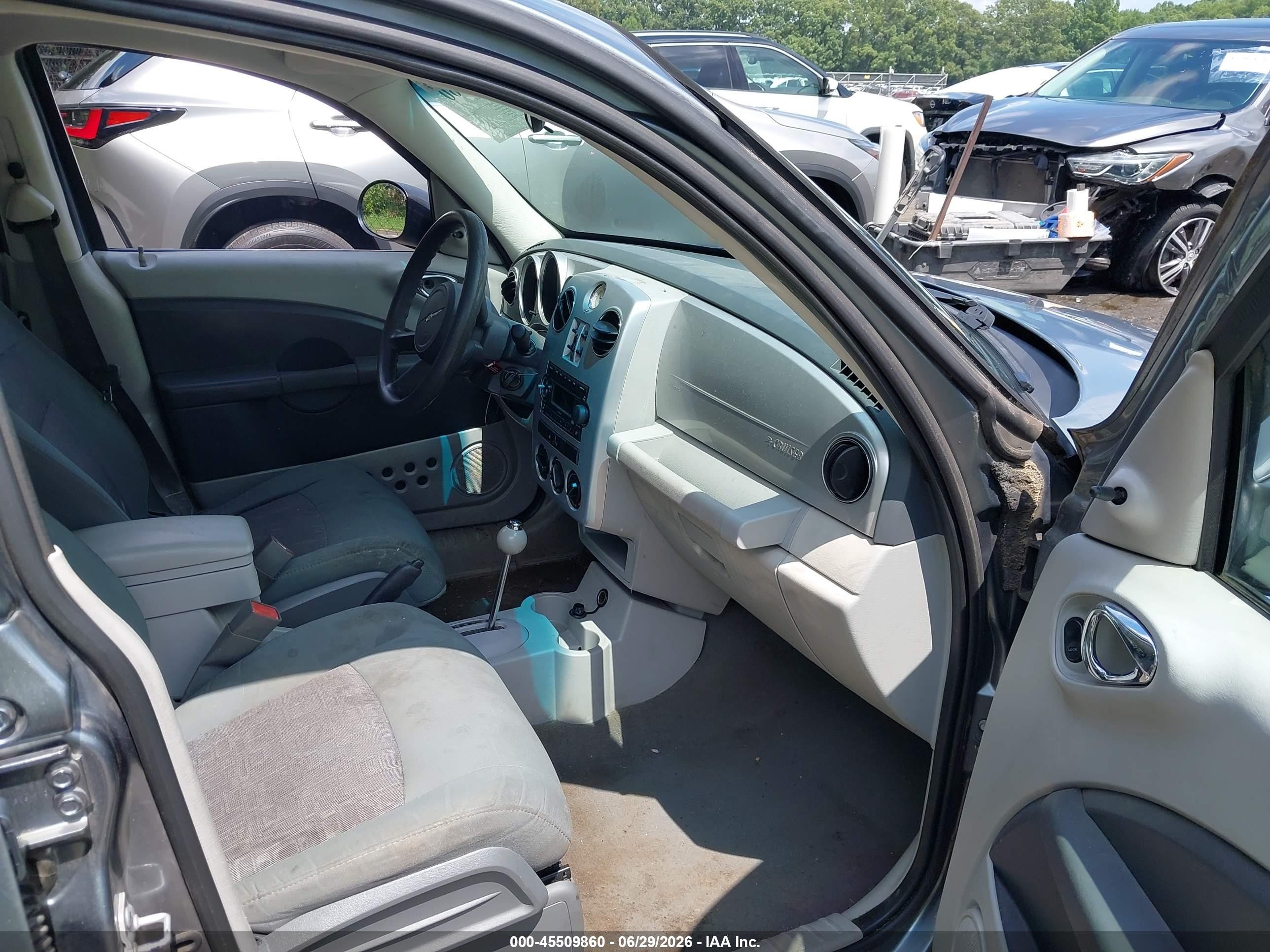 2008 Chrysler Pt Cruiser Lx Silver vin: 3A8FY48B08T192270