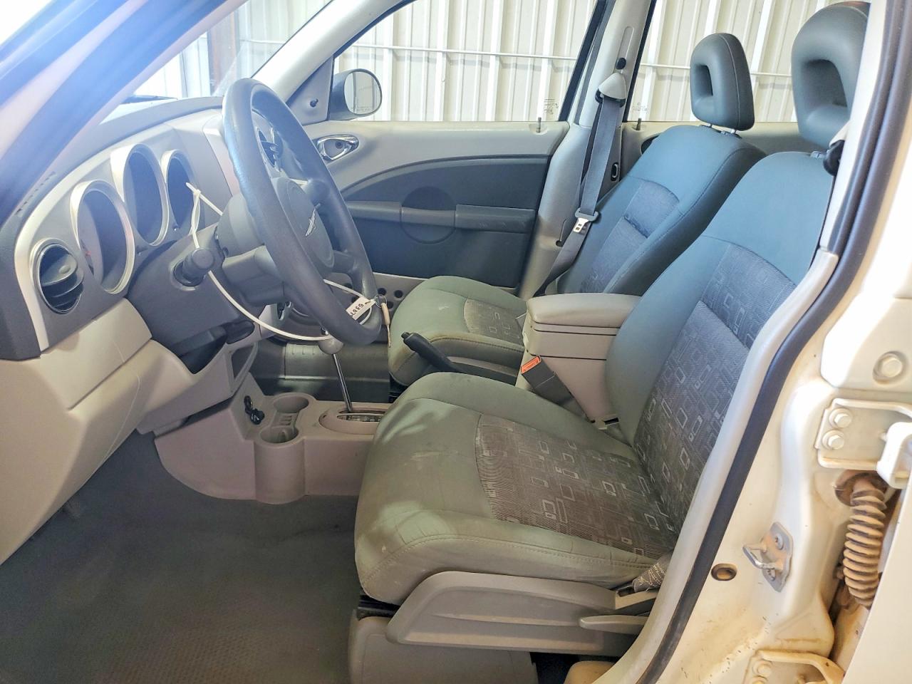 2008 Chrysler Pt Cruiser Beige vin: 3A8FY48B18T146110