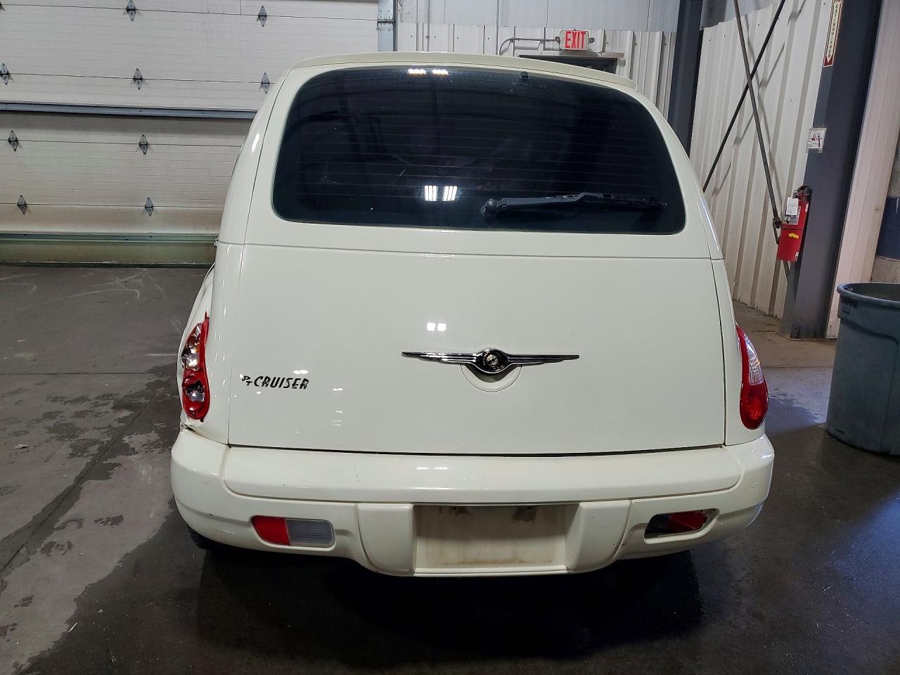 2008 Chrysler Pt Cruiser White vin: 3A8FY48B18T203809