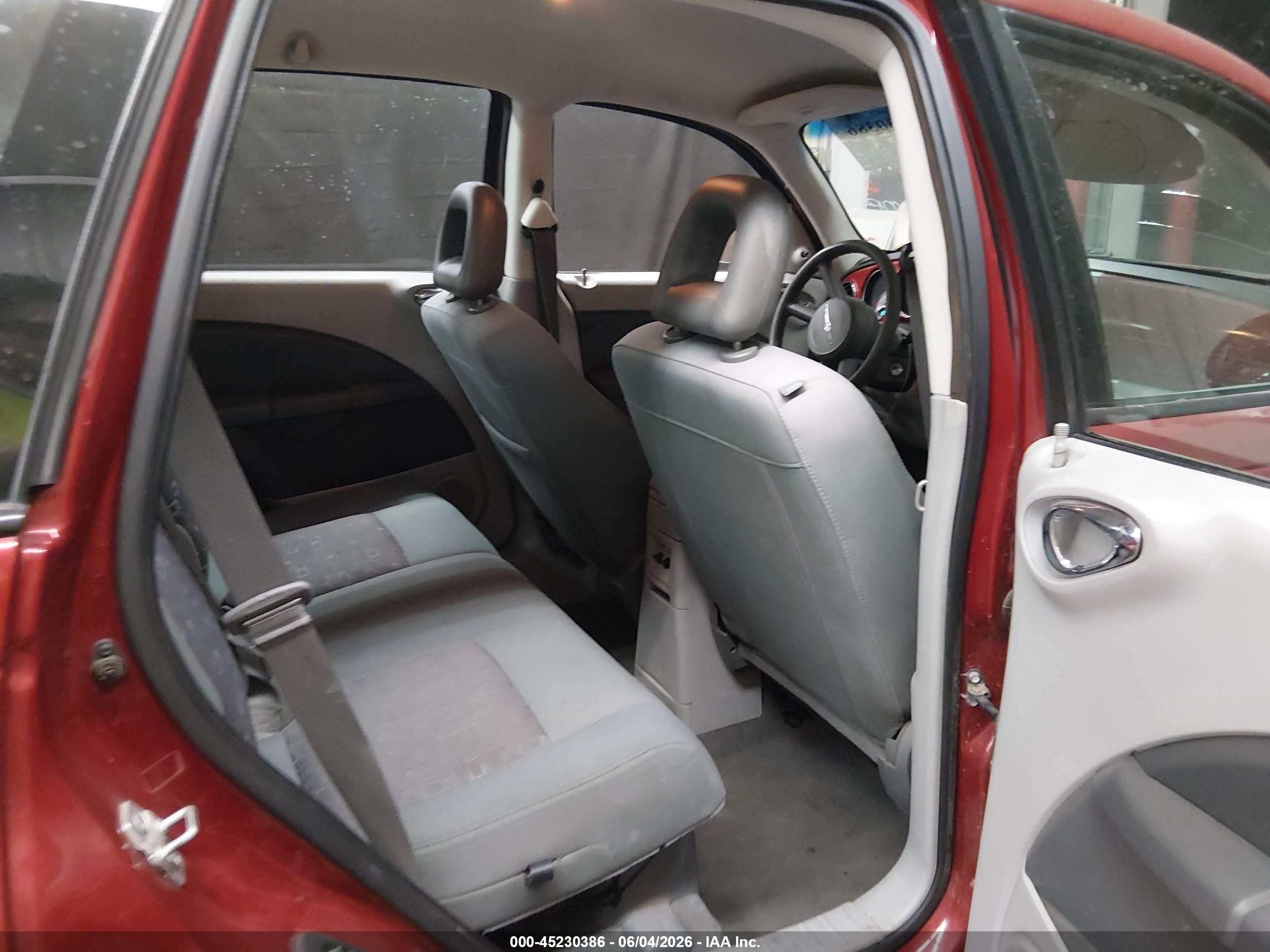 2008 Chrysler Pt Cruiser Lx Red vin: 3A8FY48B58T151911