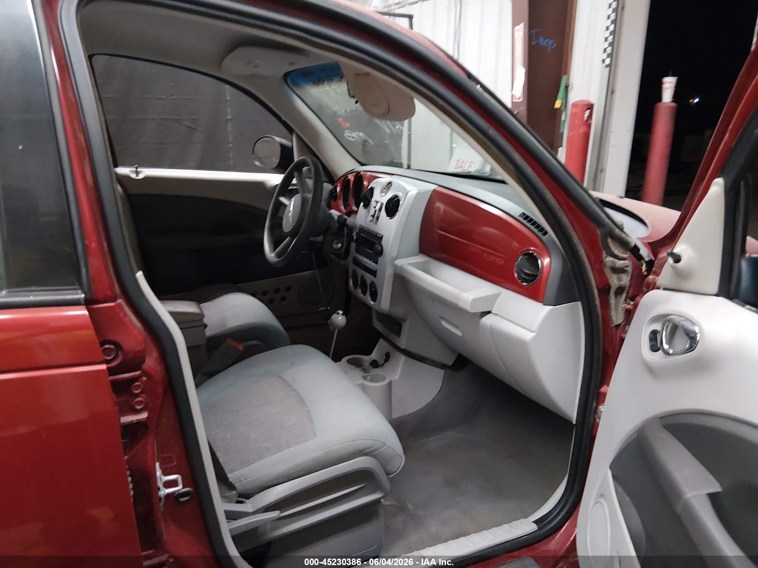 2008 Chrysler Pt Cruiser Lx Red vin: 3A8FY48B58T151911