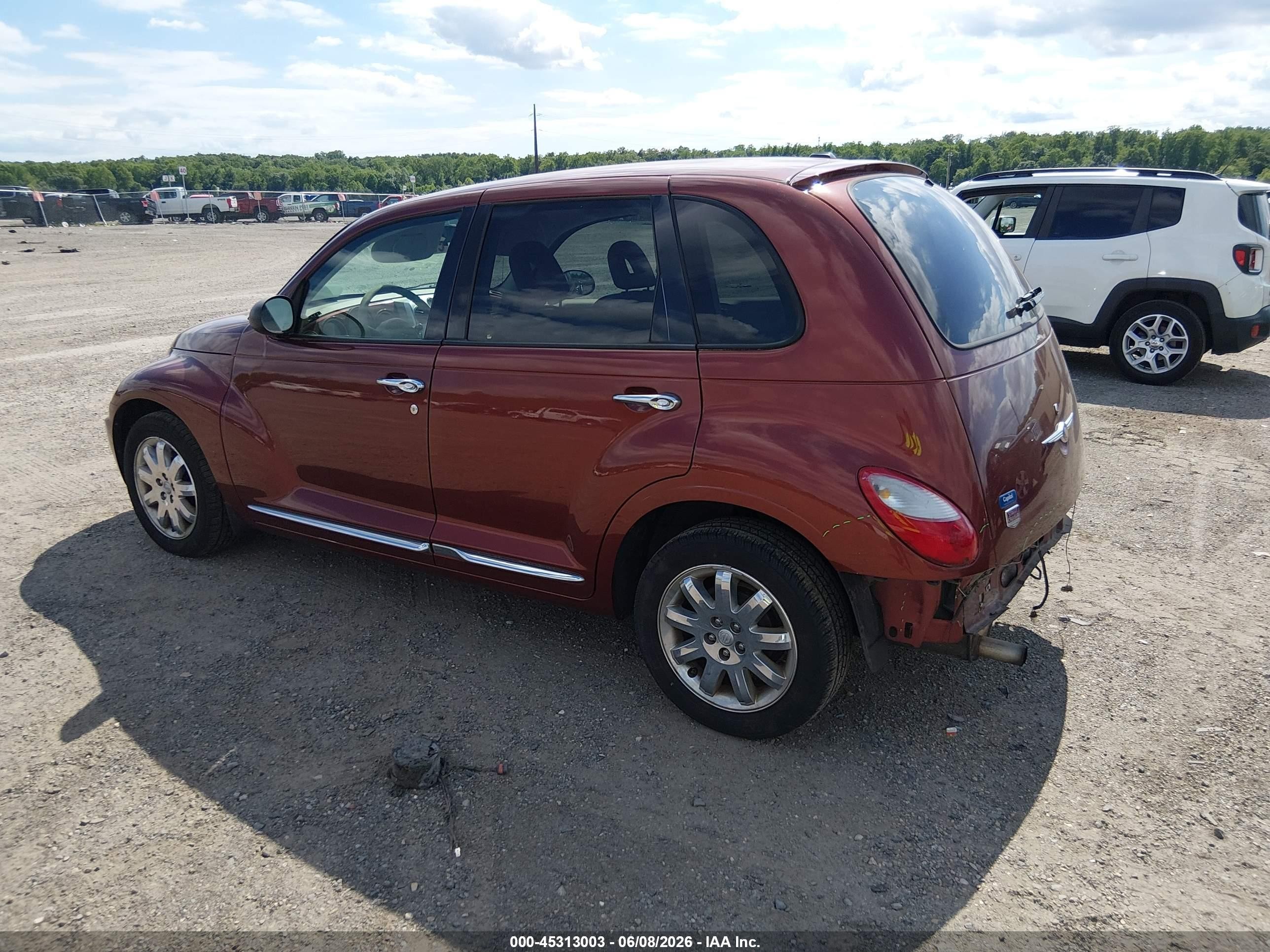 2008 Chrysler Pt Cruiser Lx Burgundy vin: 3A8FY48B68T125673