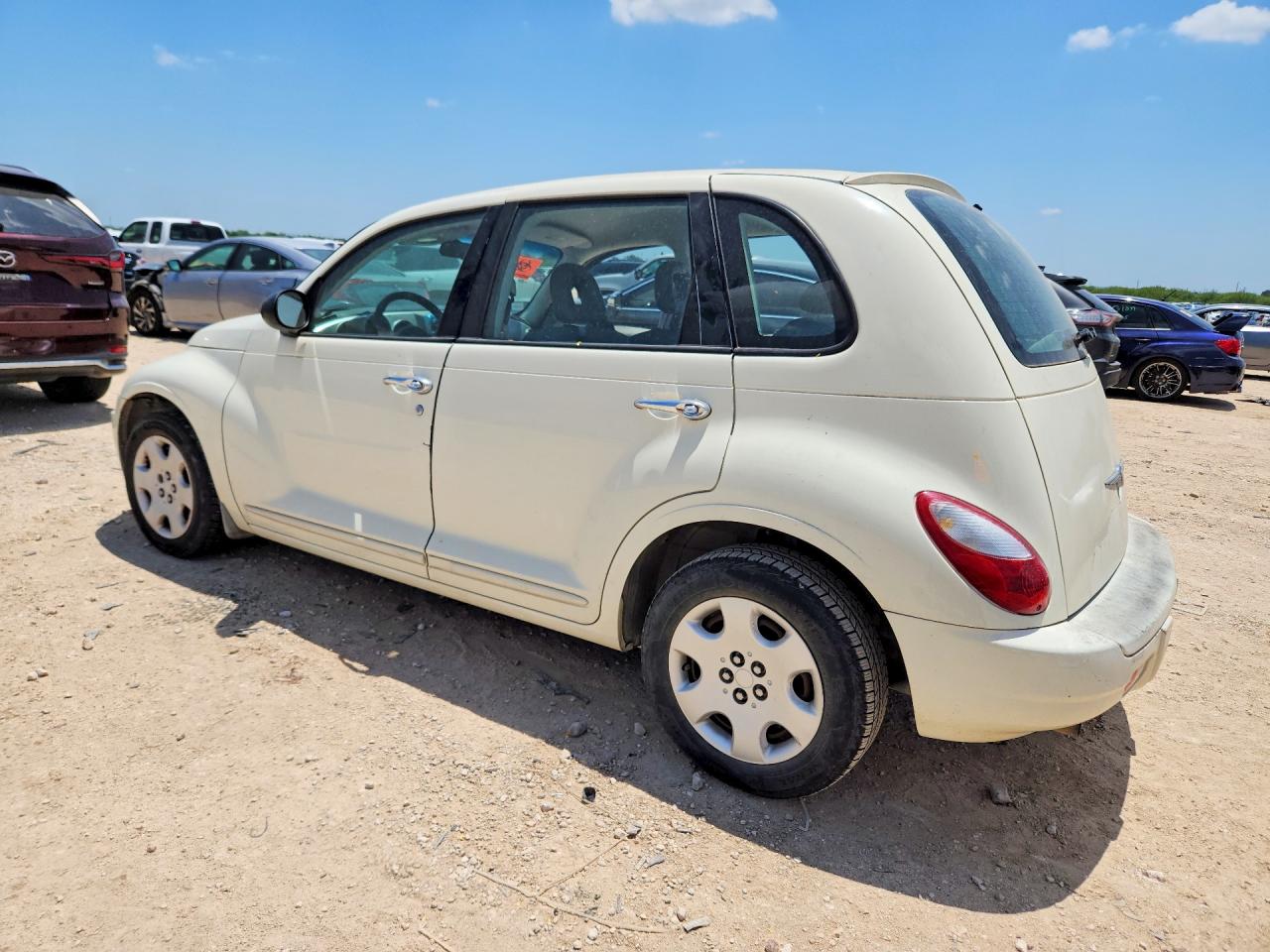 2008 Chrysler Pt Cruiser White vin: 3A8FY48B68T140738