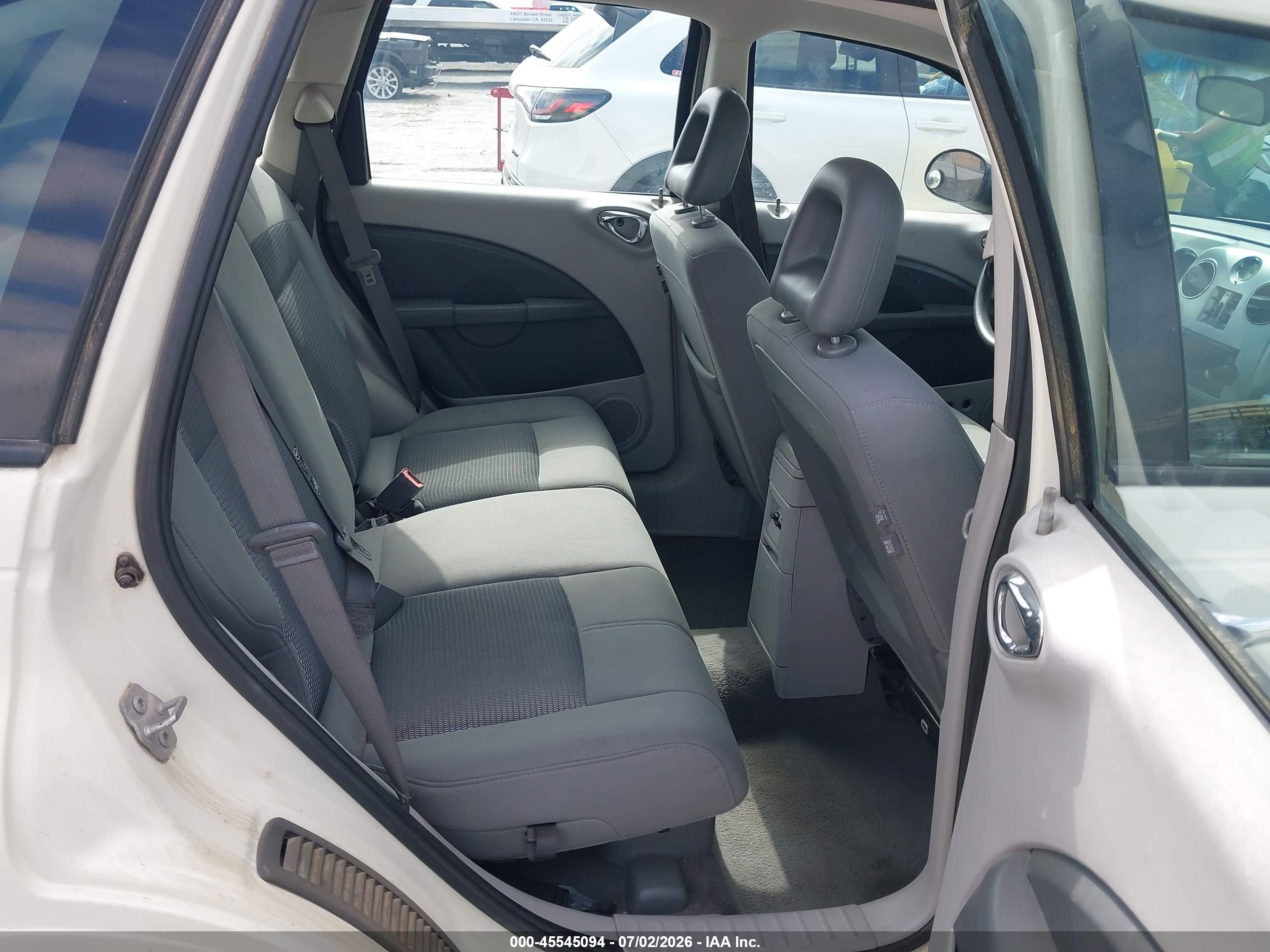 2008 Chrysler Pt Cruiser Lx White vin: 3A8FY48B98T162300