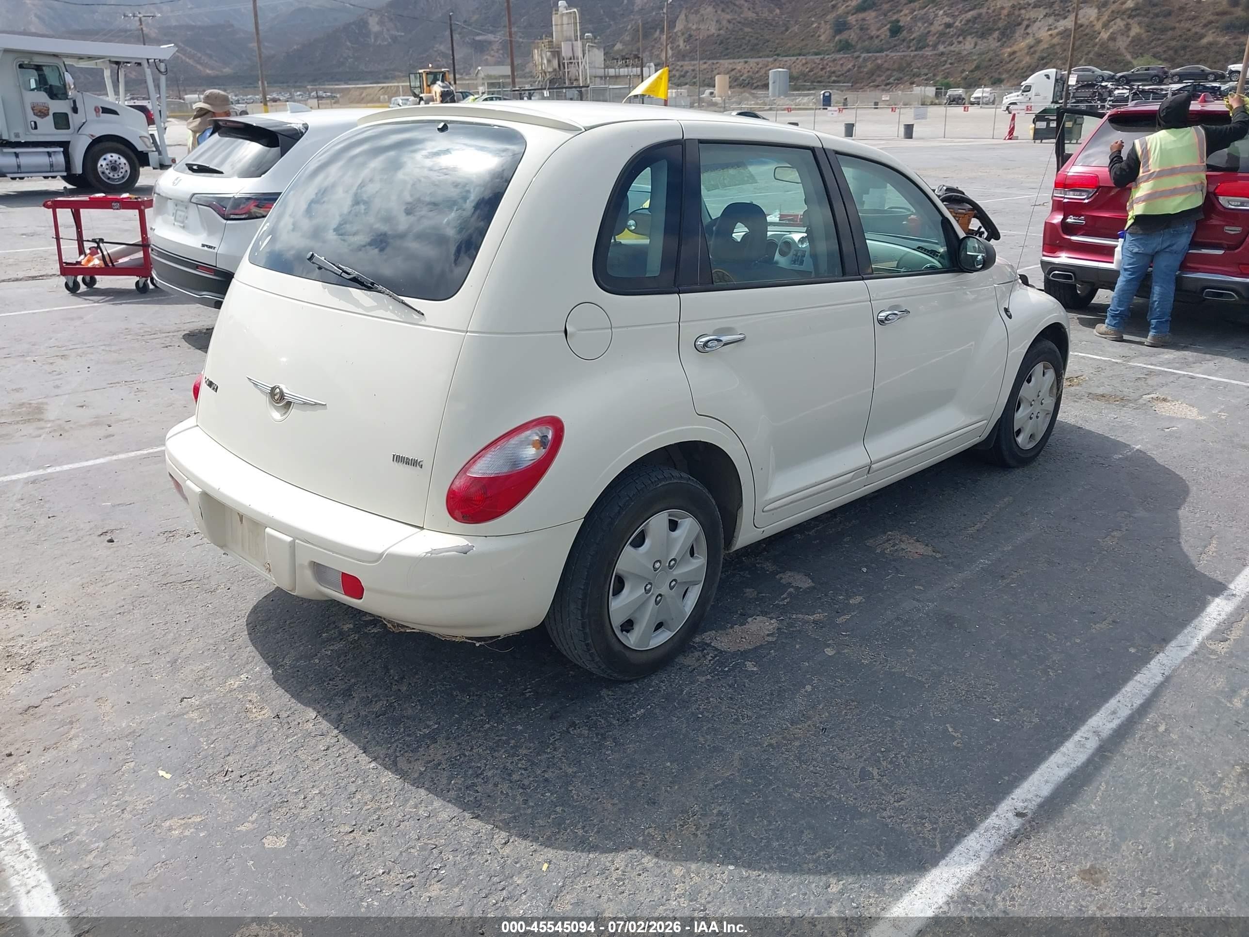 2008 Chrysler Pt Cruiser Lx White vin: 3A8FY48B98T162300