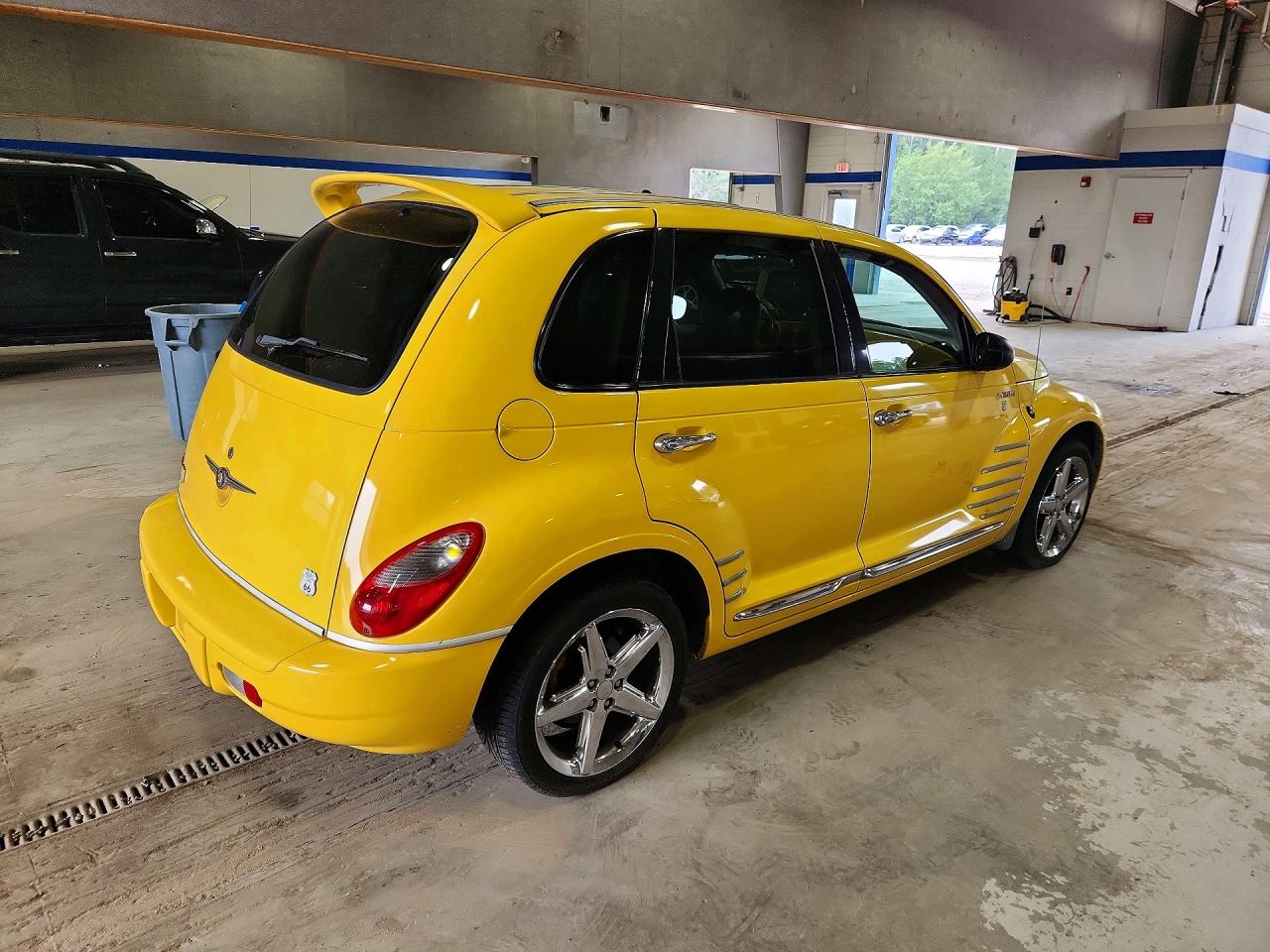 2006 Chrysler Pt Cruiser Touring Yellow vin: 3A8FY58B56T222432