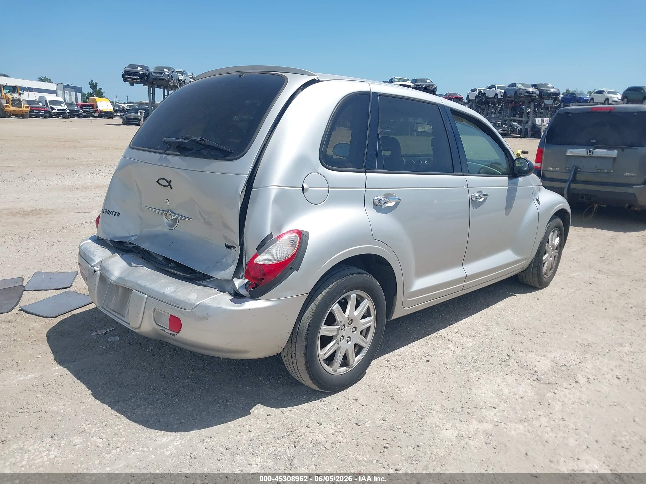 2008 Chrysler Pt Cruiser Touring Silver vin: 3A8FY58B58T103492